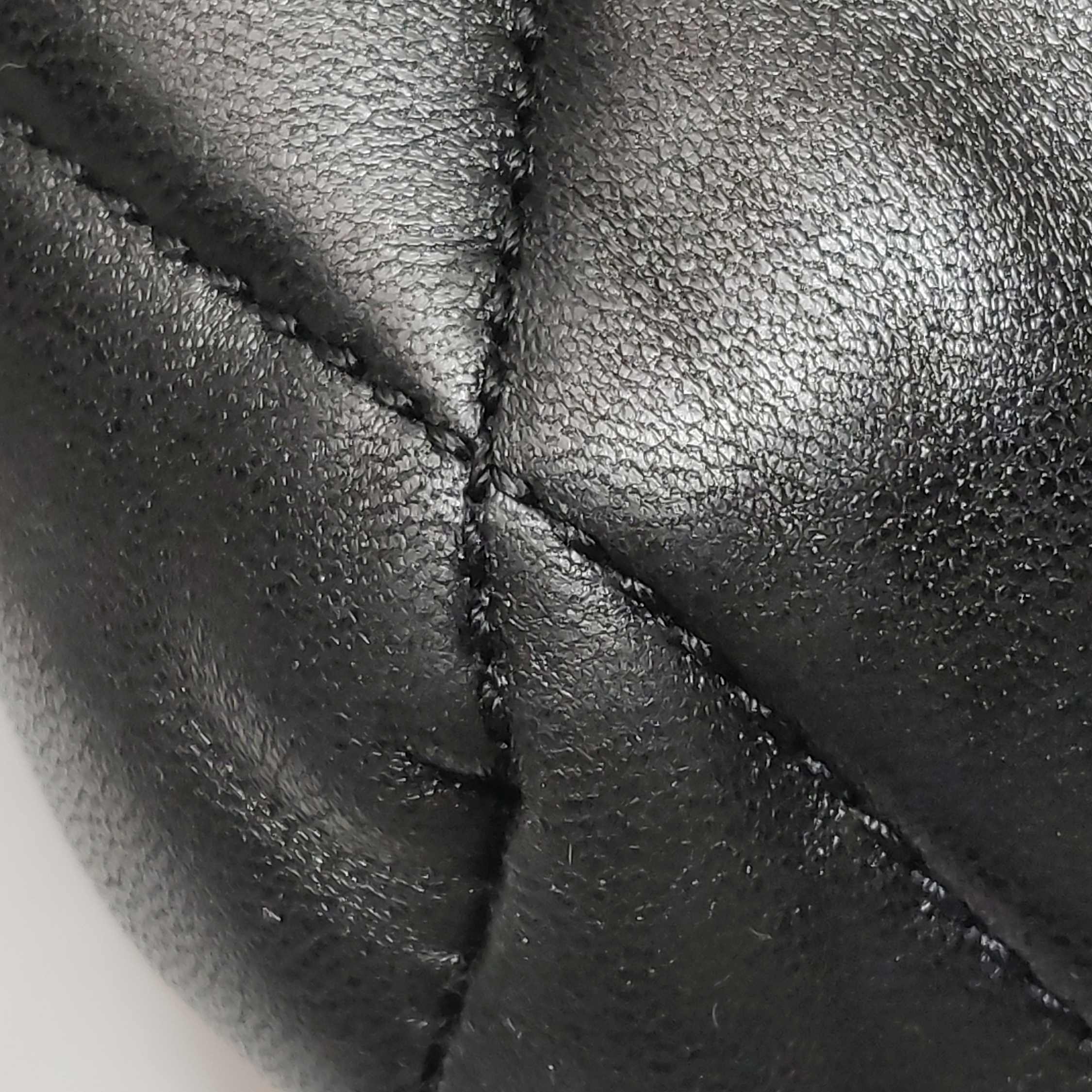 Saint Laurent(YSL) Le 57 Shoulder Bag Quilted Leather — photo 9 of 13