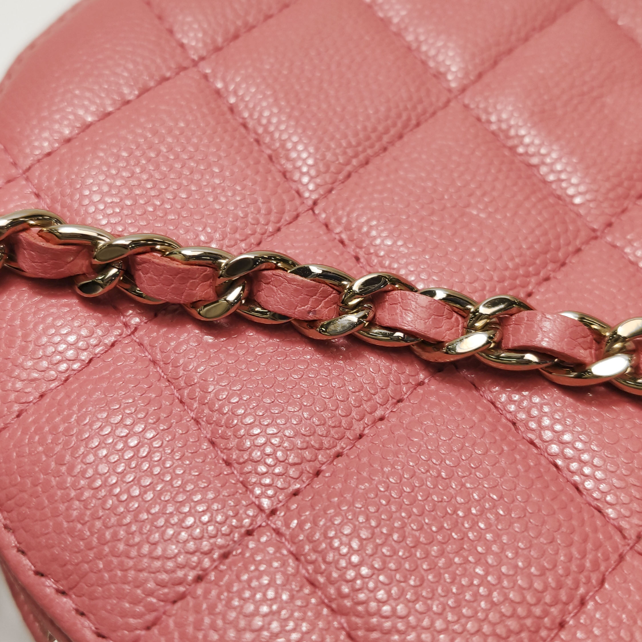 Chanel Round Clutch with Chain Quilted Caviar Mini — photo 10 of 12