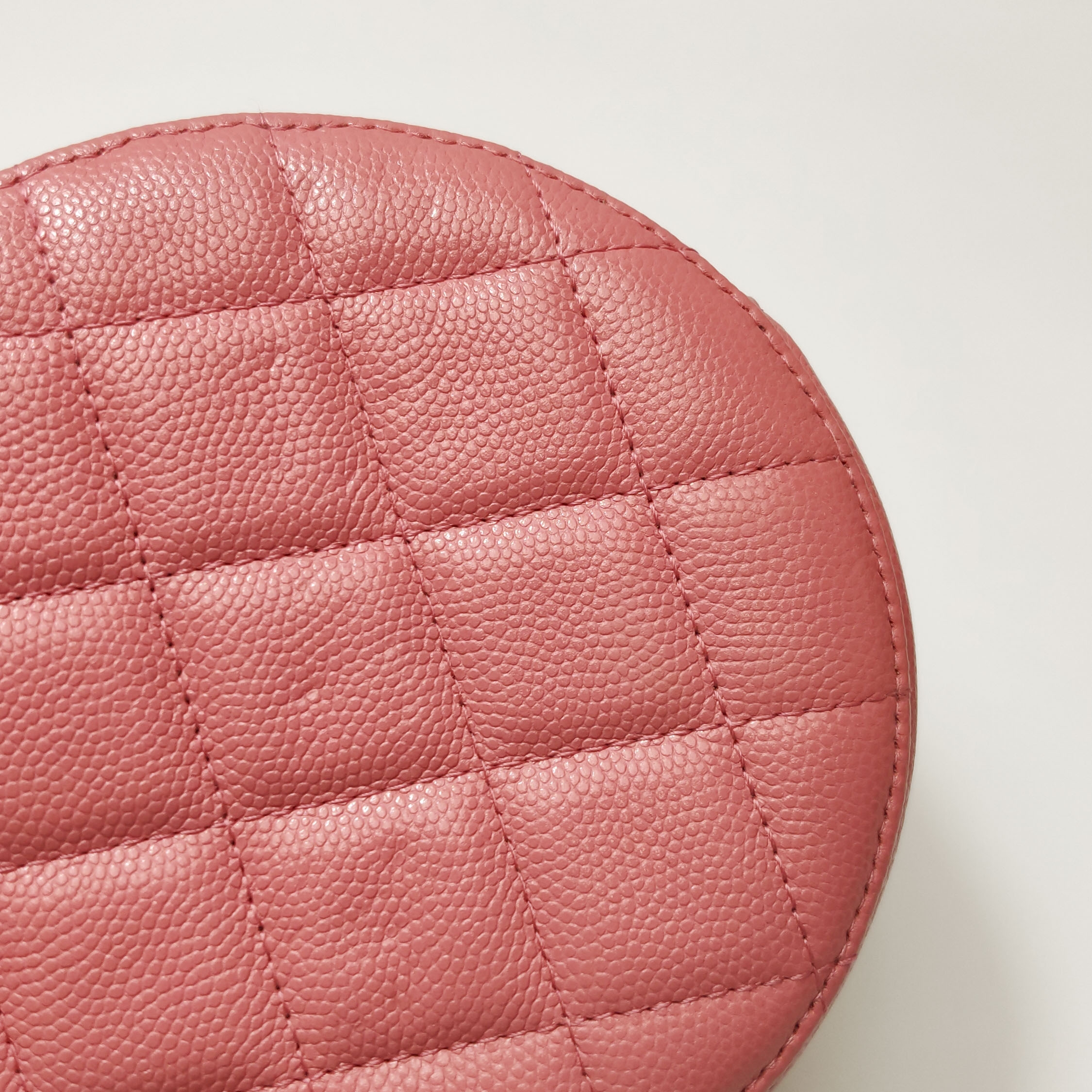Chanel Round Clutch with Chain Quilted Caviar Mini — photo 8 of 12
