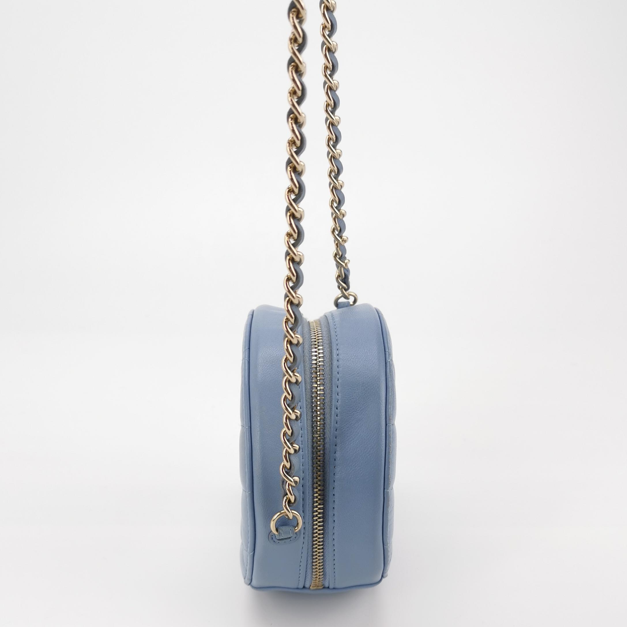Chanel Round Clutch with Chain Quilted Caviar Mini — photo 3 of 15