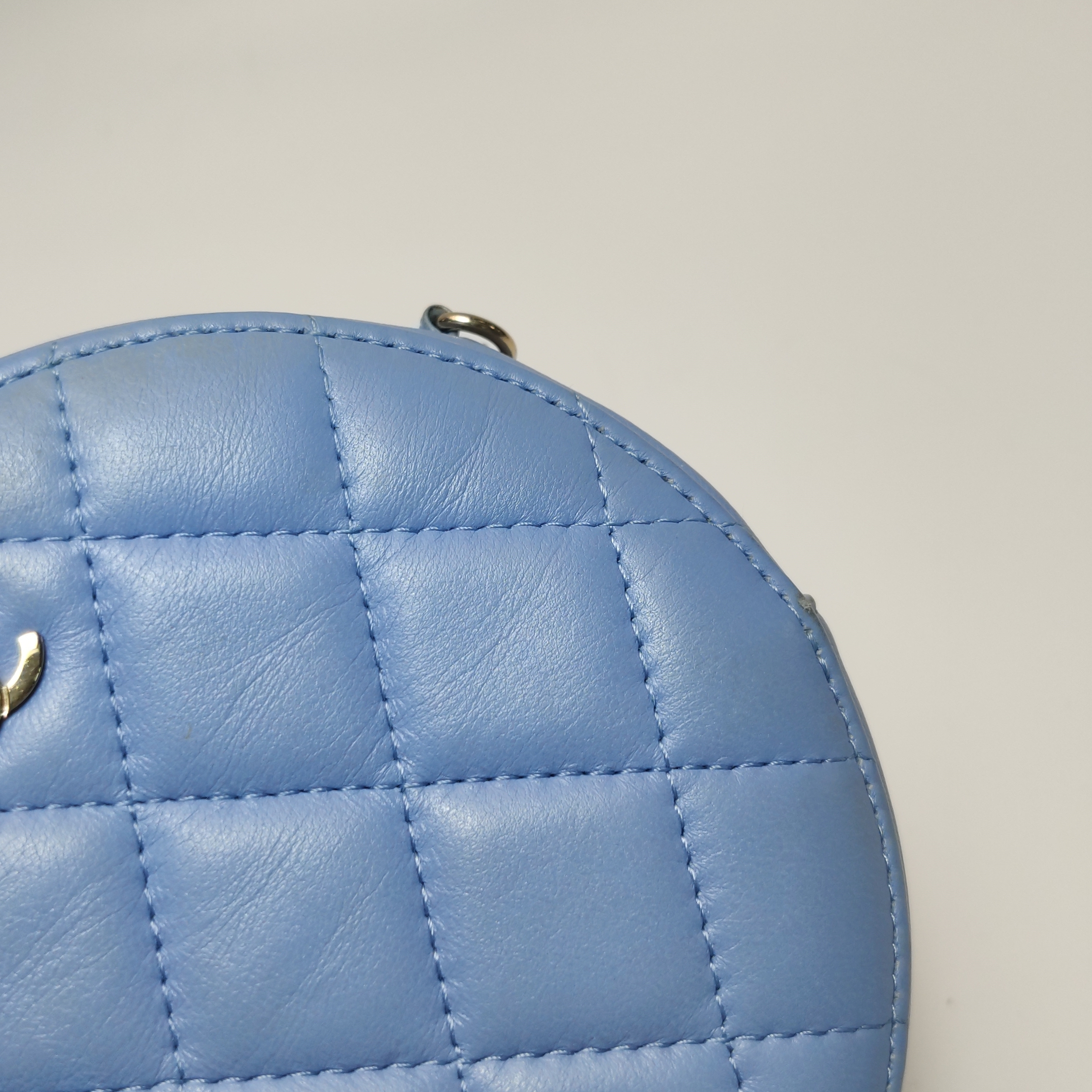 Chanel Round Clutch with Chain Quilted Caviar Mini — photo 12 of 15