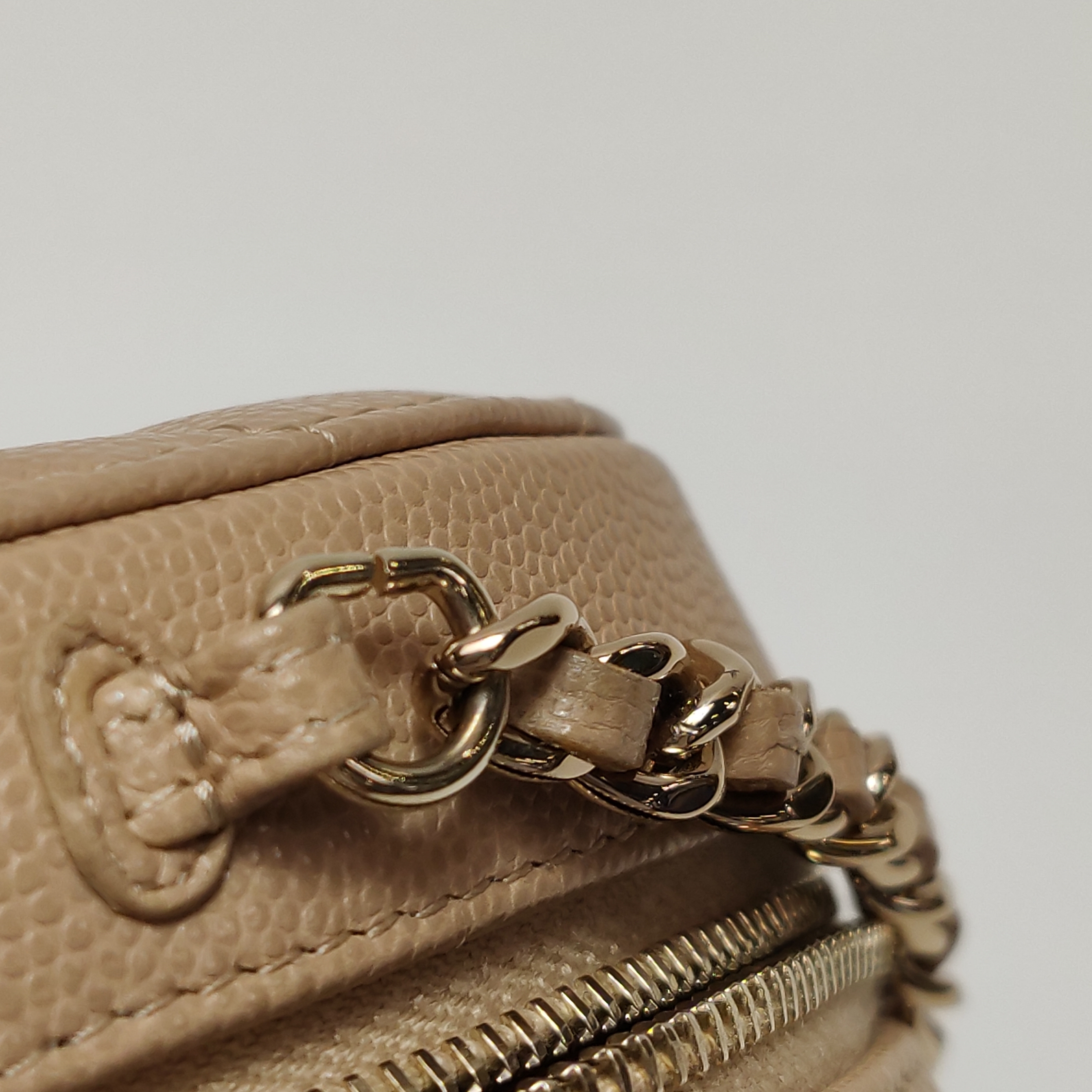 Chanel Round Clutch with Chain Quilted Caviar Mini — photo 9 of 9