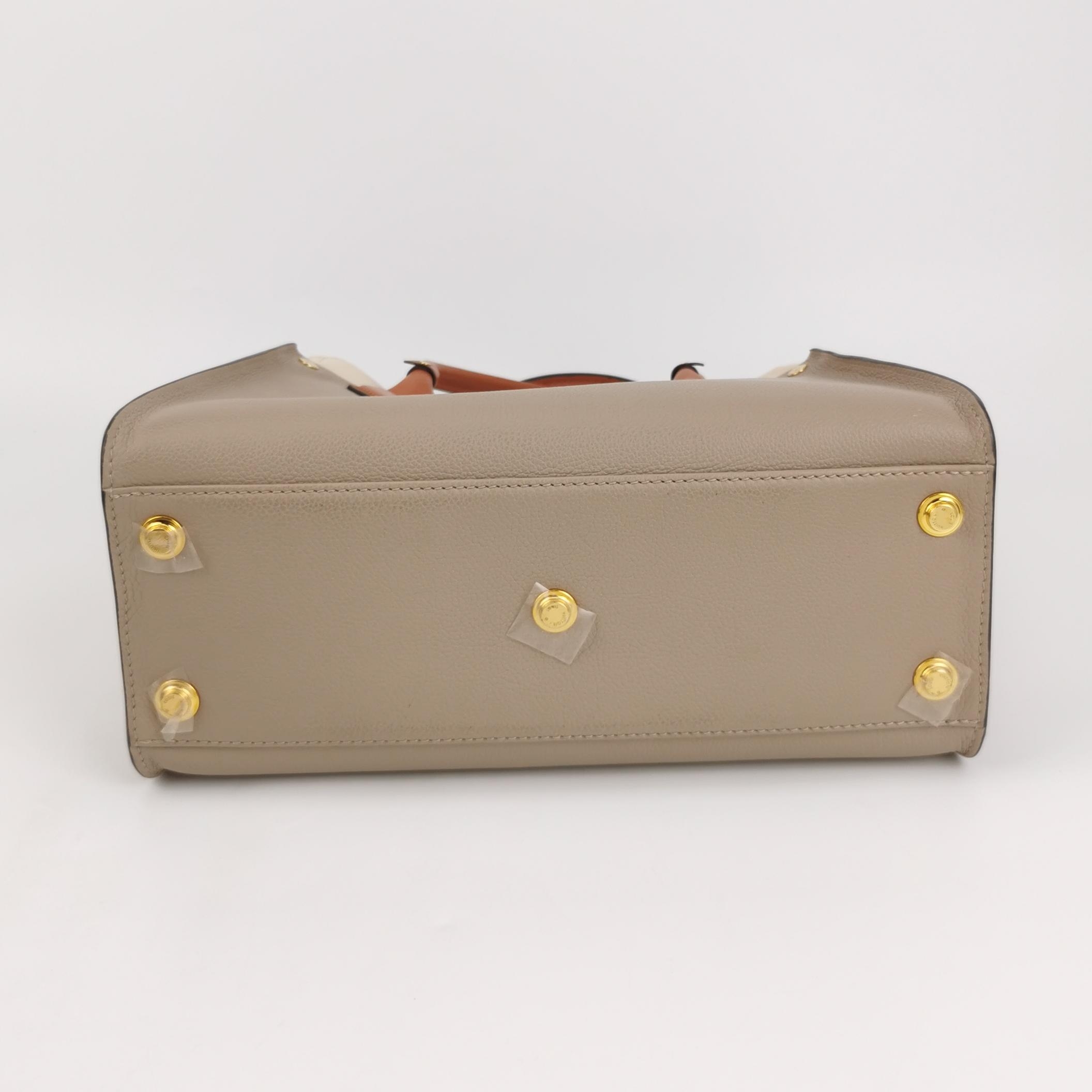 Louis Vuitton(LV) On My Side Tote Leather with Monogram Canvas MM — photo 6 of 13