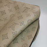 Louis Vuitton(LV) Muria Bucket Bag Mahina Leather — thumbnail 10