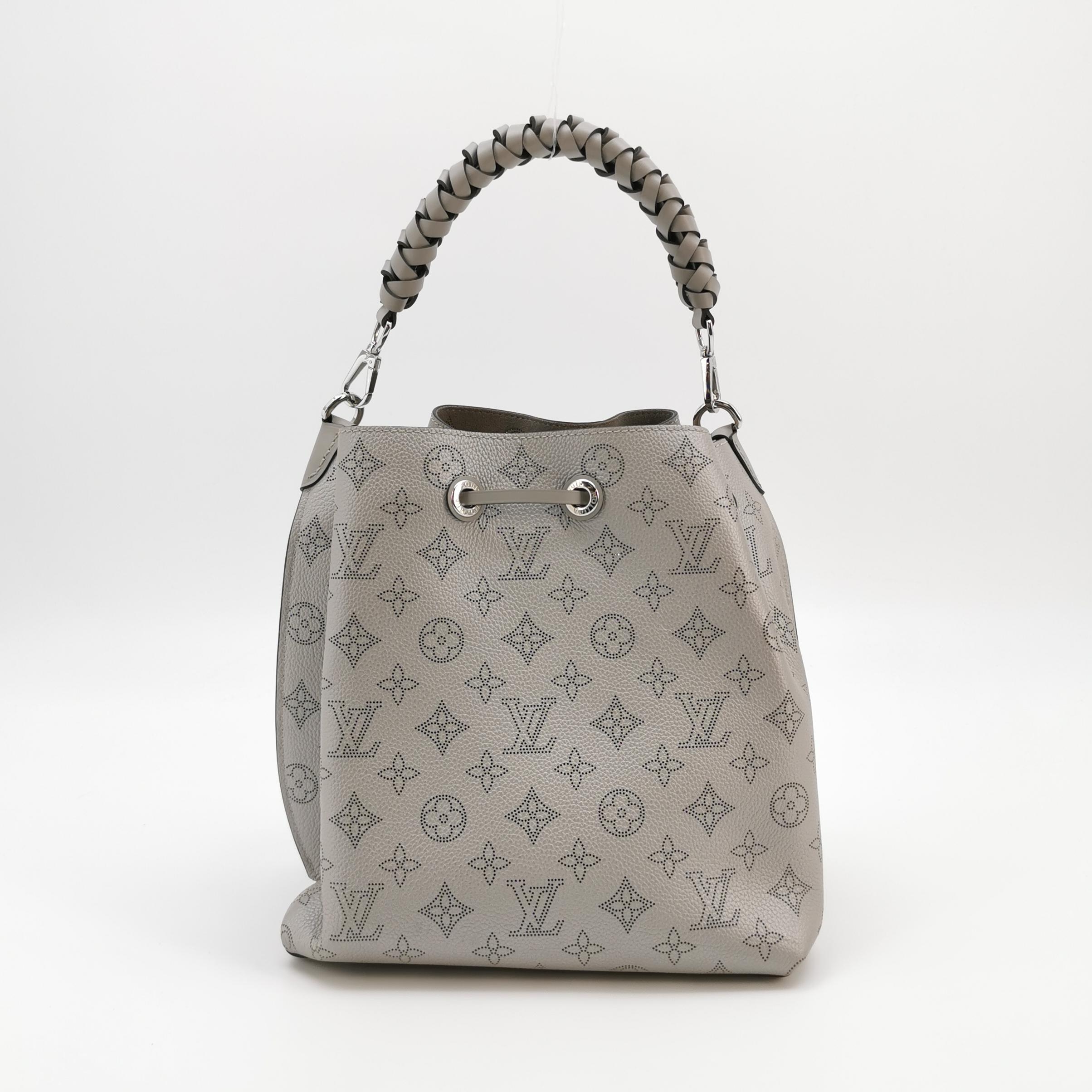 Louis Vuitton(LV) Muria Bucket Bag Mahina Leather — photo 5 of 13