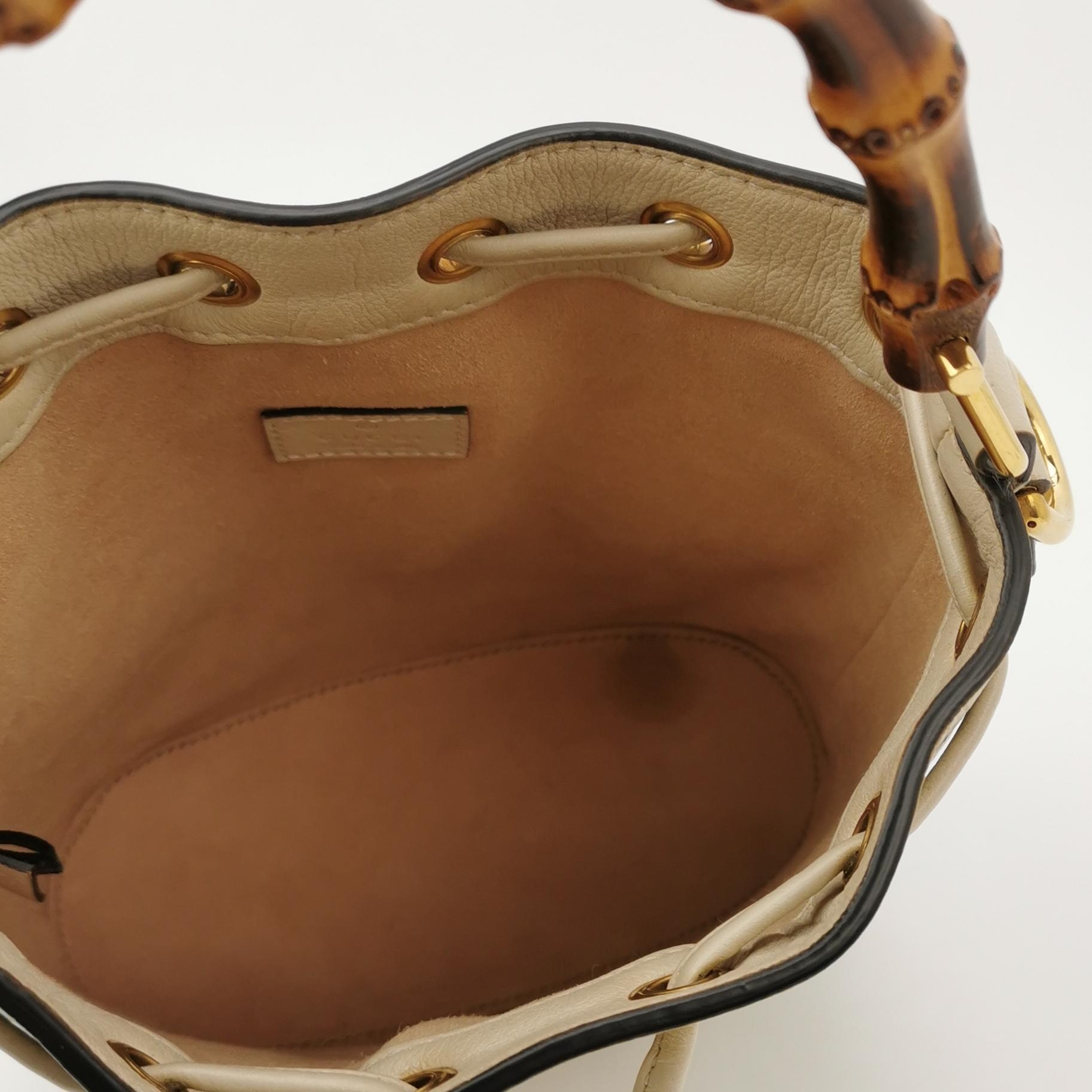 Gucci Diana NM Bamboo Drawstring Bucket Bag Leather Mini — photo 7 of 12