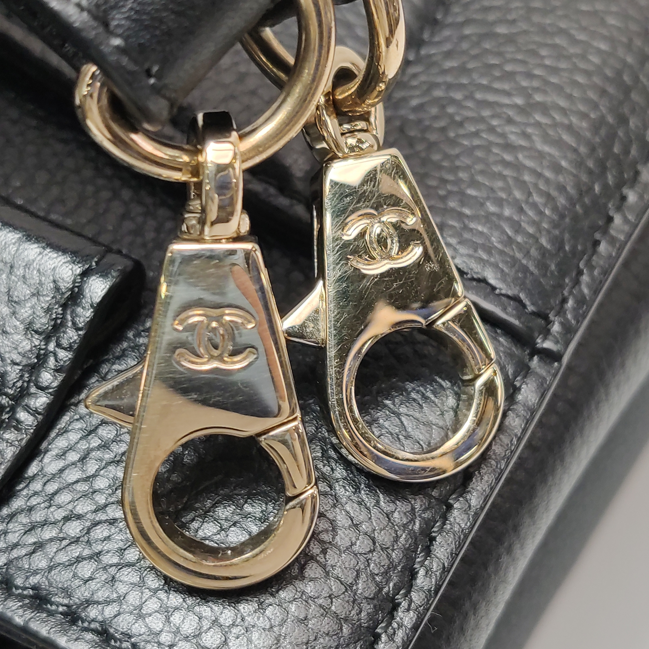Chanel Neo Executive Tote Grained Calfskin — photo 13 of 13