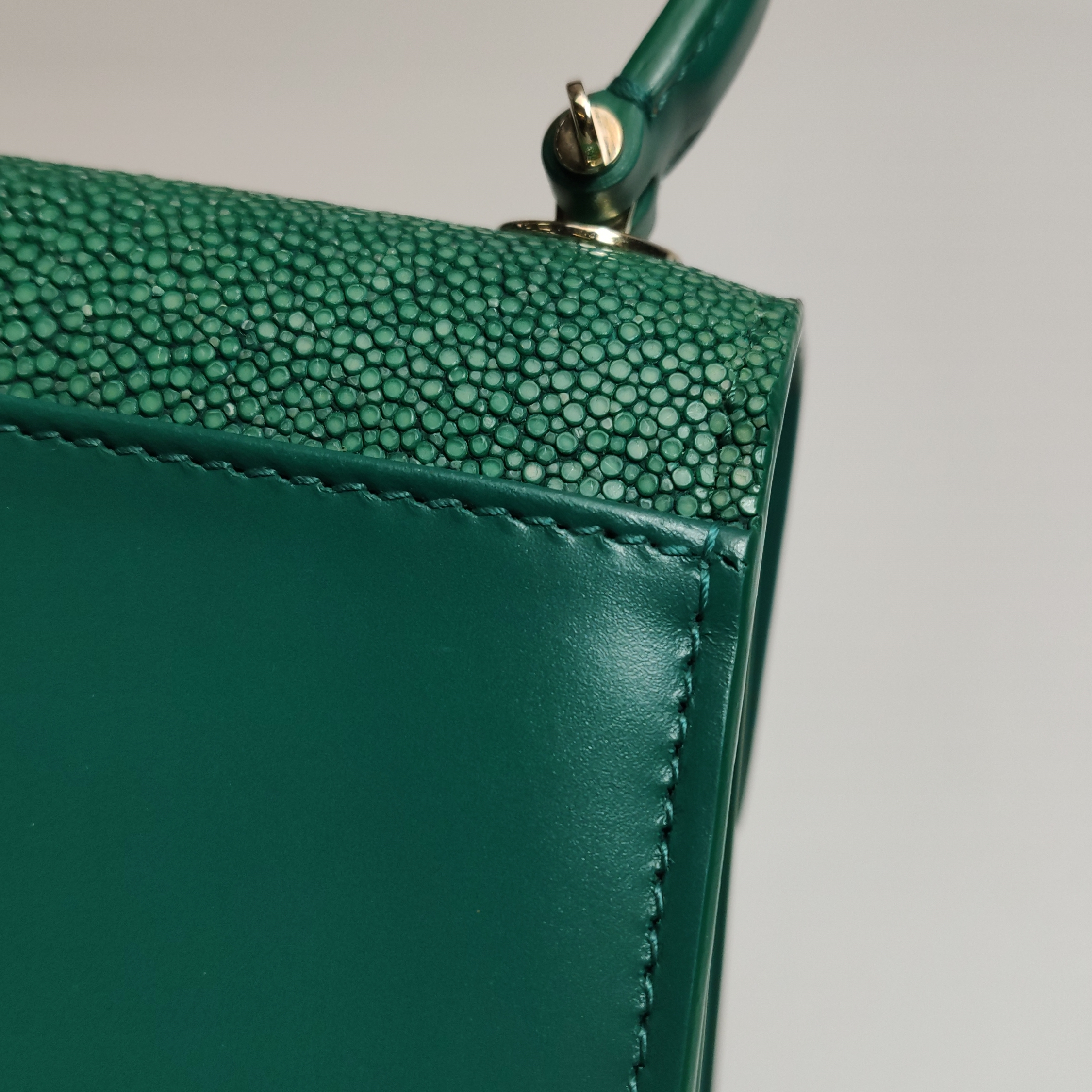 Bvlgari Serpenti Forever Top Handle Bag Leather Small — photo 13 of 17