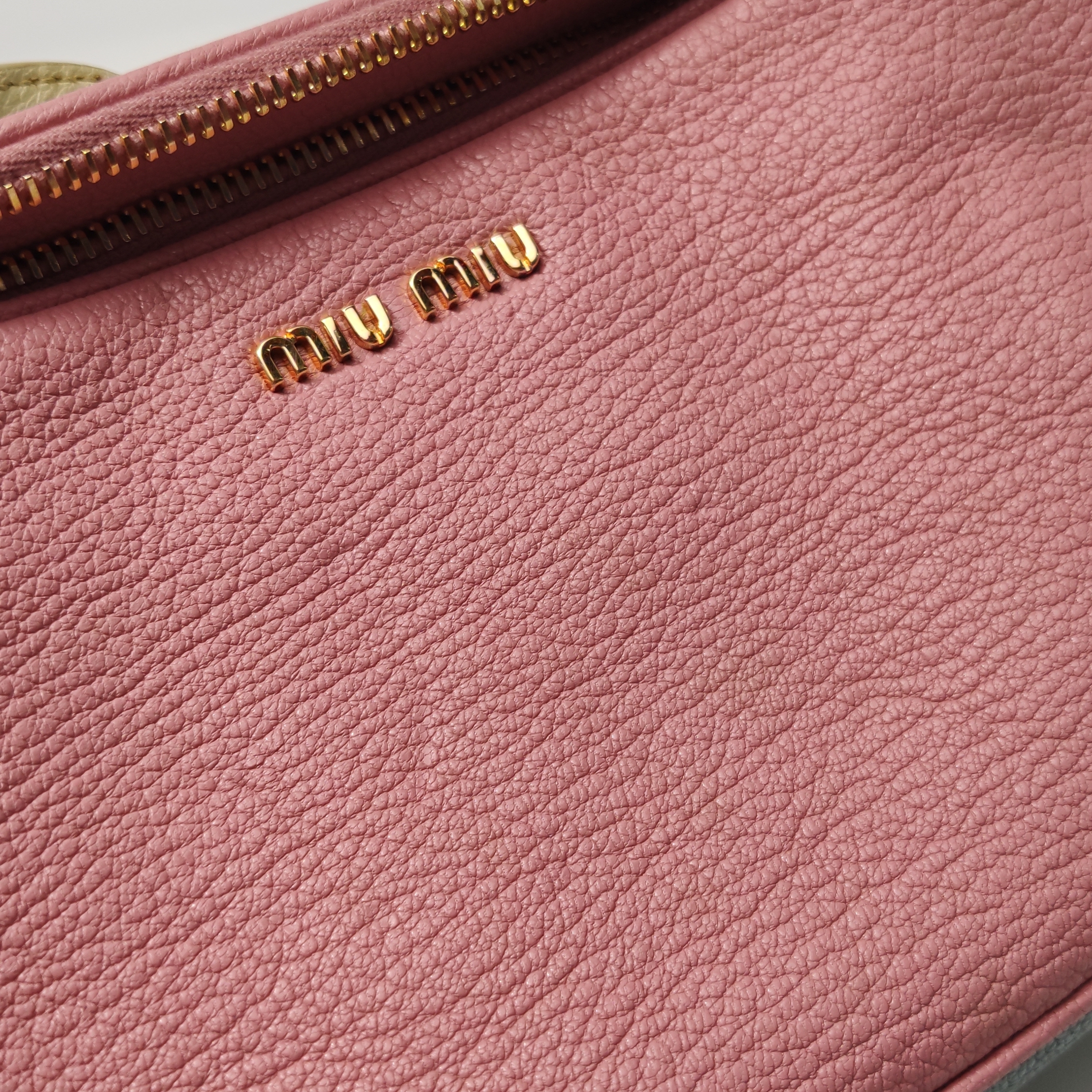 Miu Miu Pre-Owned Authentic Colorblock — photo 9 of 14