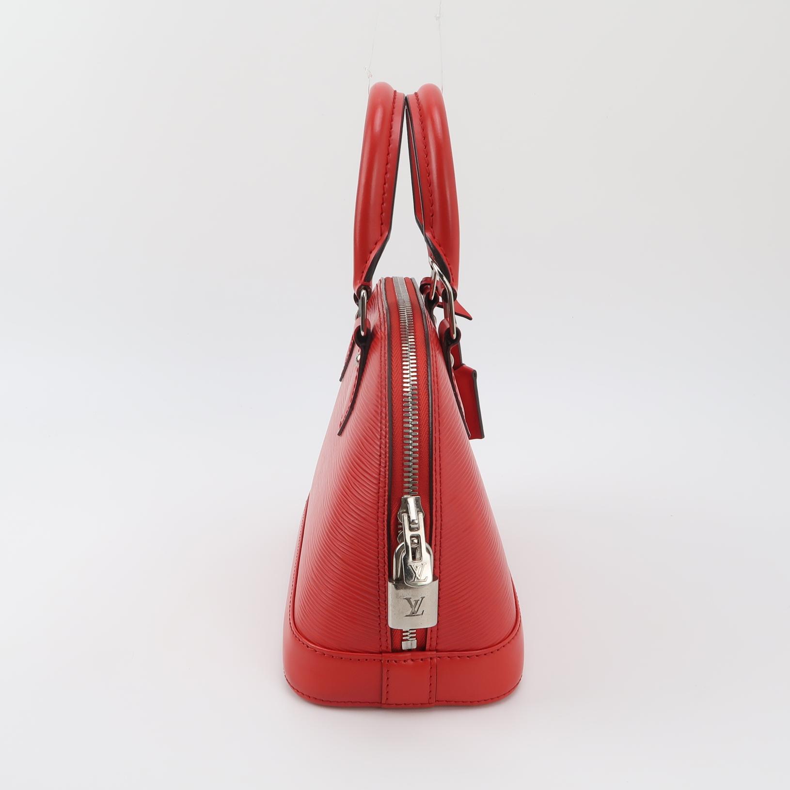Louis Vuitton(LV) Alma Handbag Epi Leather BB — photo 4 of 14