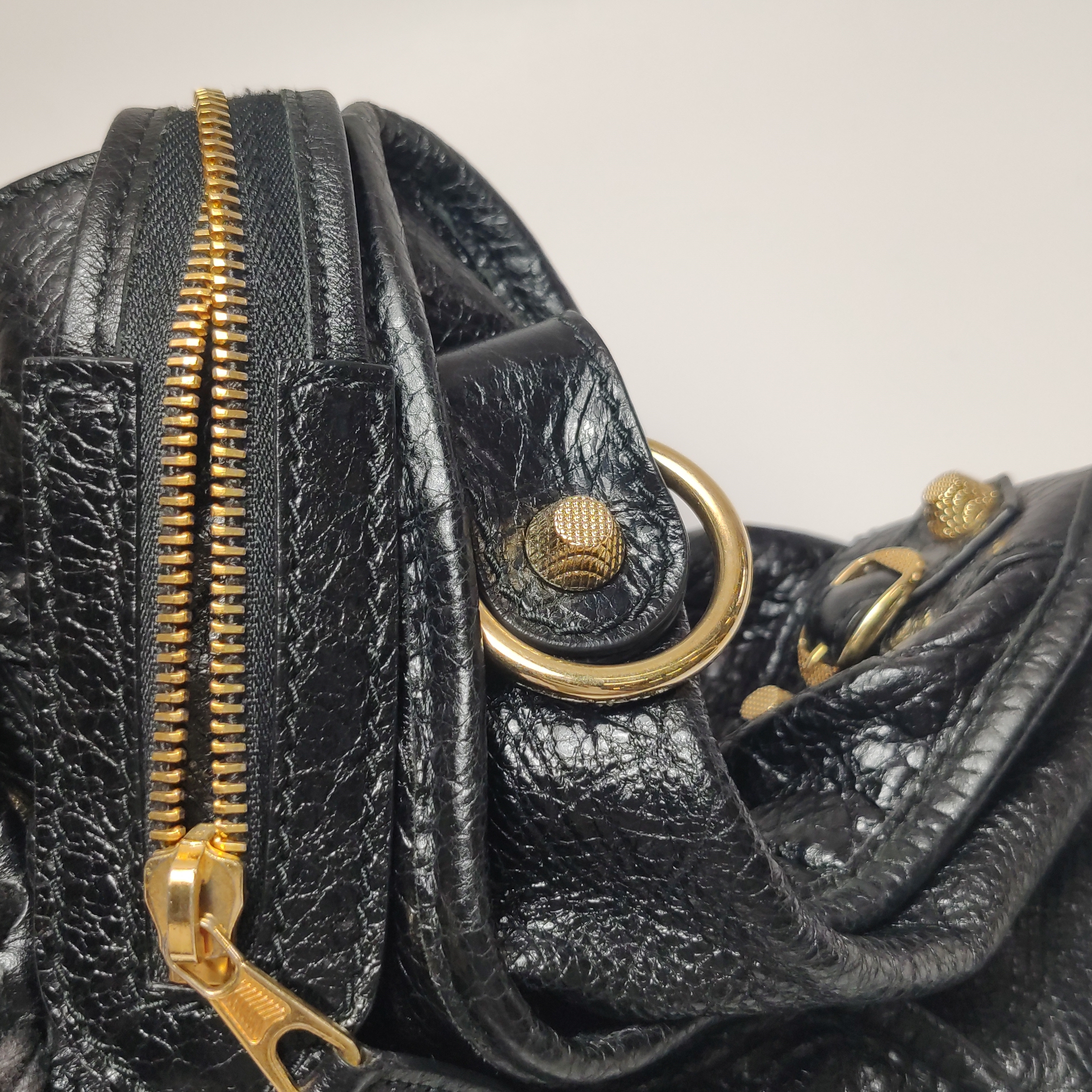 Balenciaga City Classic Studs Bag Leather Medium — photo 14 of 16