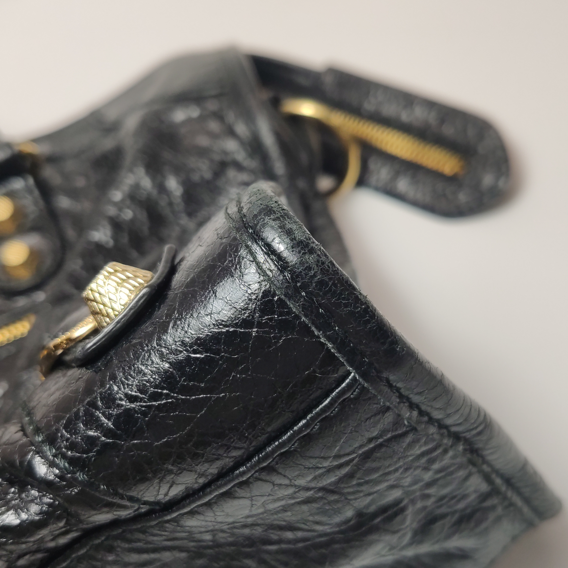 Balenciaga City Classic Studs Bag Leather Medium — photo 11 of 16