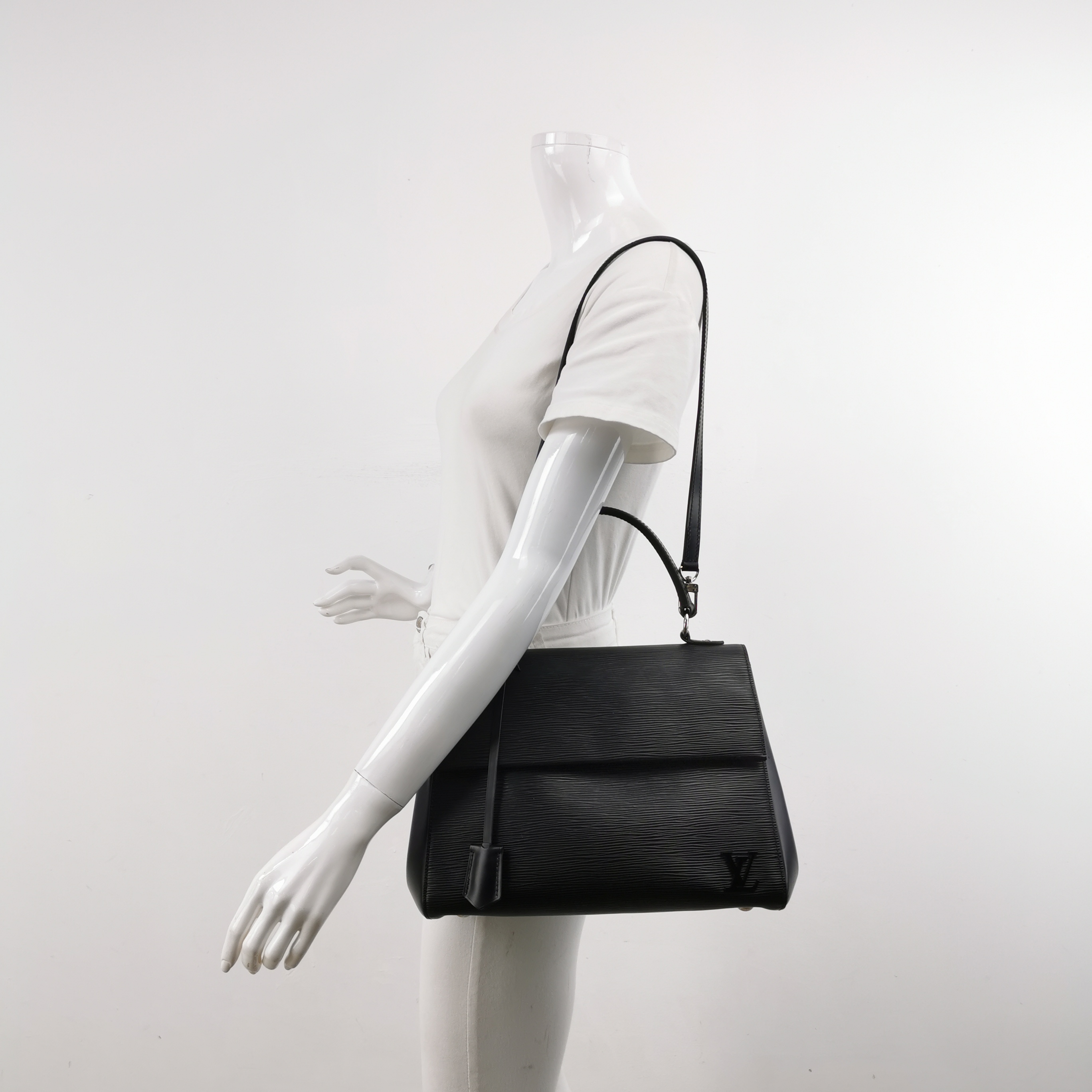 Louis Vuitton(LV) Cluny Top Handle Bag Epi Leather Medium — alternate view