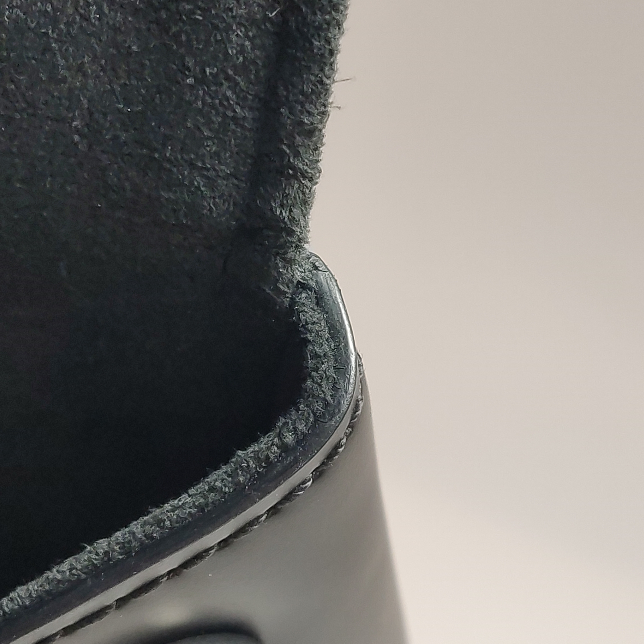 Louis Vuitton(LV) Cluny Top Handle Bag Epi Leather Medium — photo 17 of 20