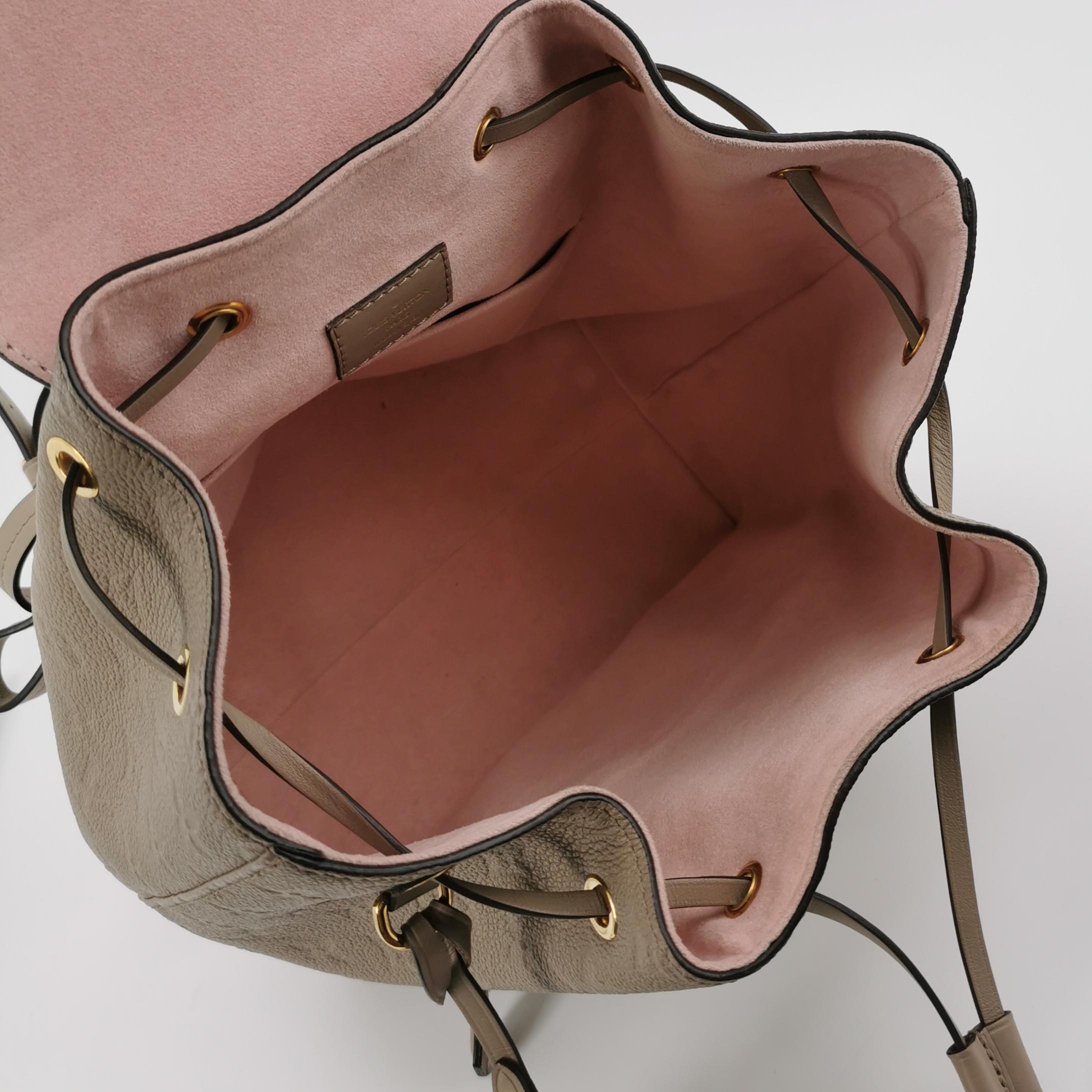 Louis Vuitton(LV) Montsouris NM Backpack Monogram Empreinte Leather PM — photo 7 of 17