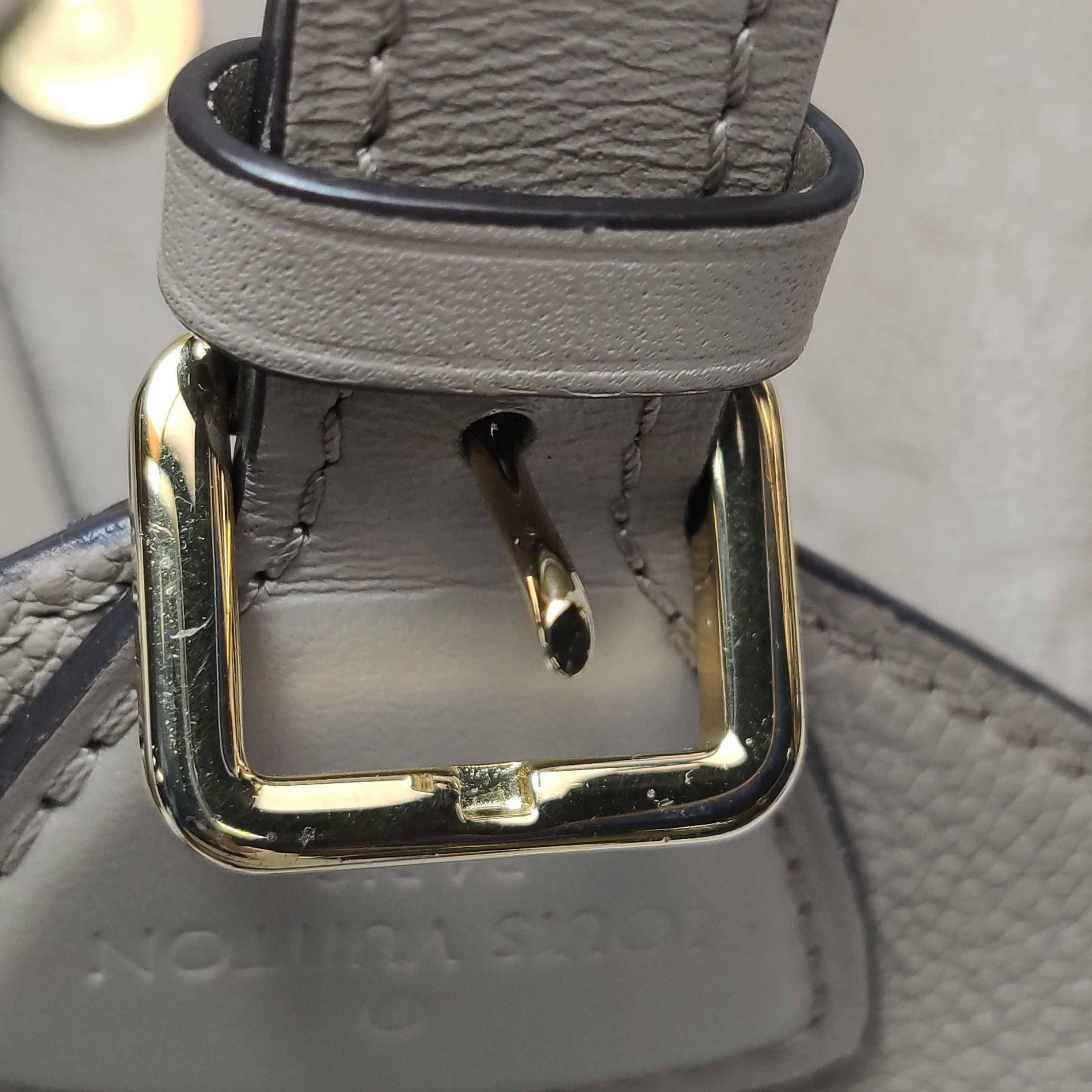 Louis Vuitton(LV) Montsouris NM Backpack Monogram Empreinte Leather PM — photo 13 of 17