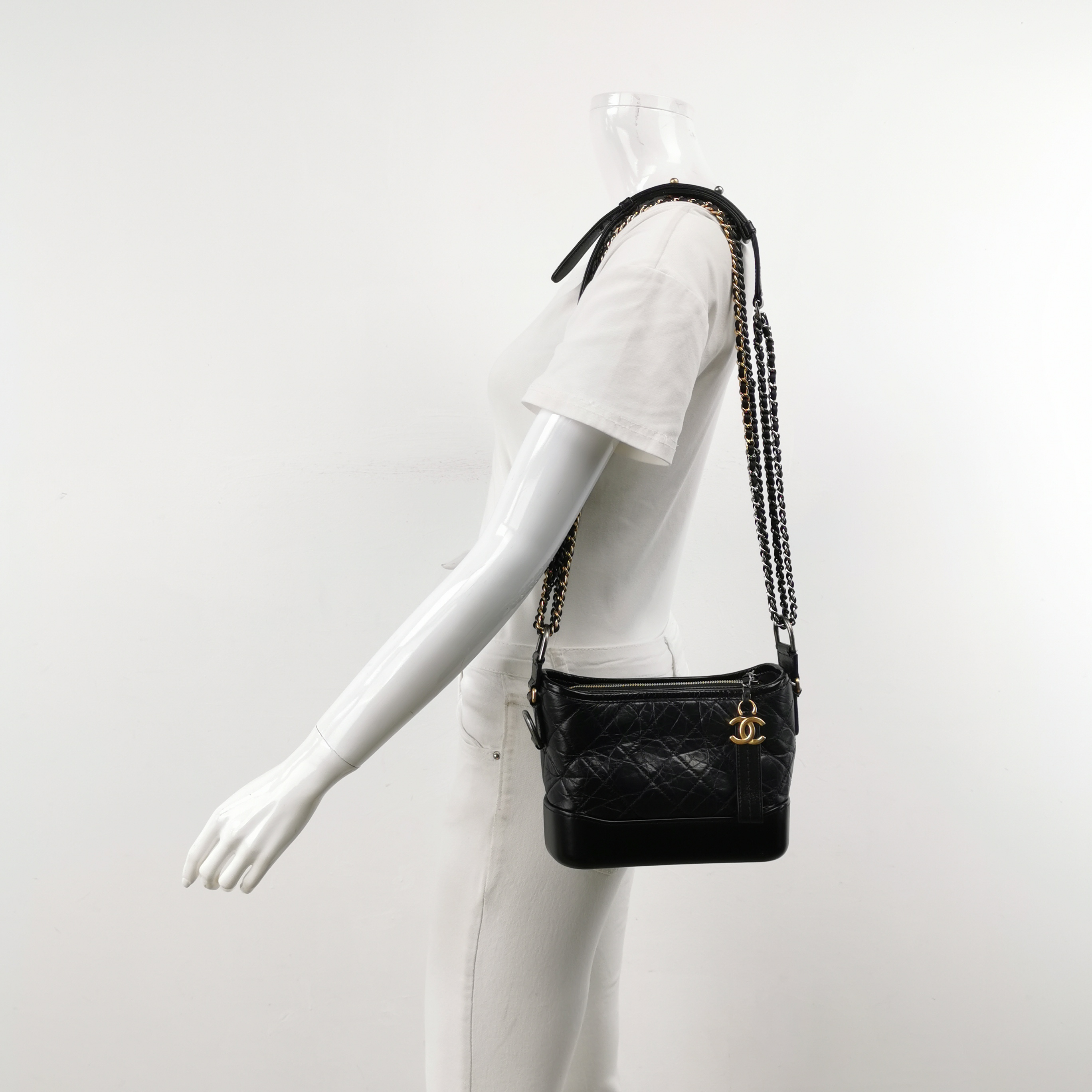 Chanel Gabrielle Hobo Quilted Aged Calfskin Small — alternate view