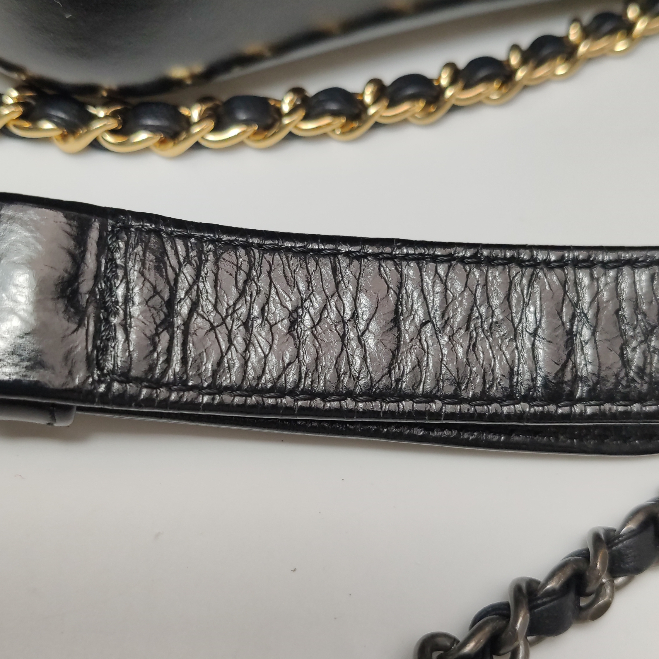 Chanel Gabrielle Hobo Quilted Aged Calfskin Small — photo 13 of 16