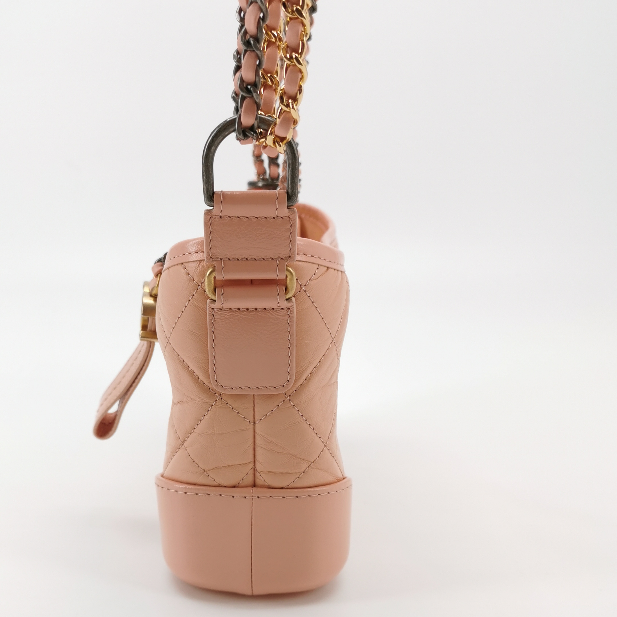 Chanel Gabrielle Hobo Quilted Aged Calfskin Small — photo 3 of 14