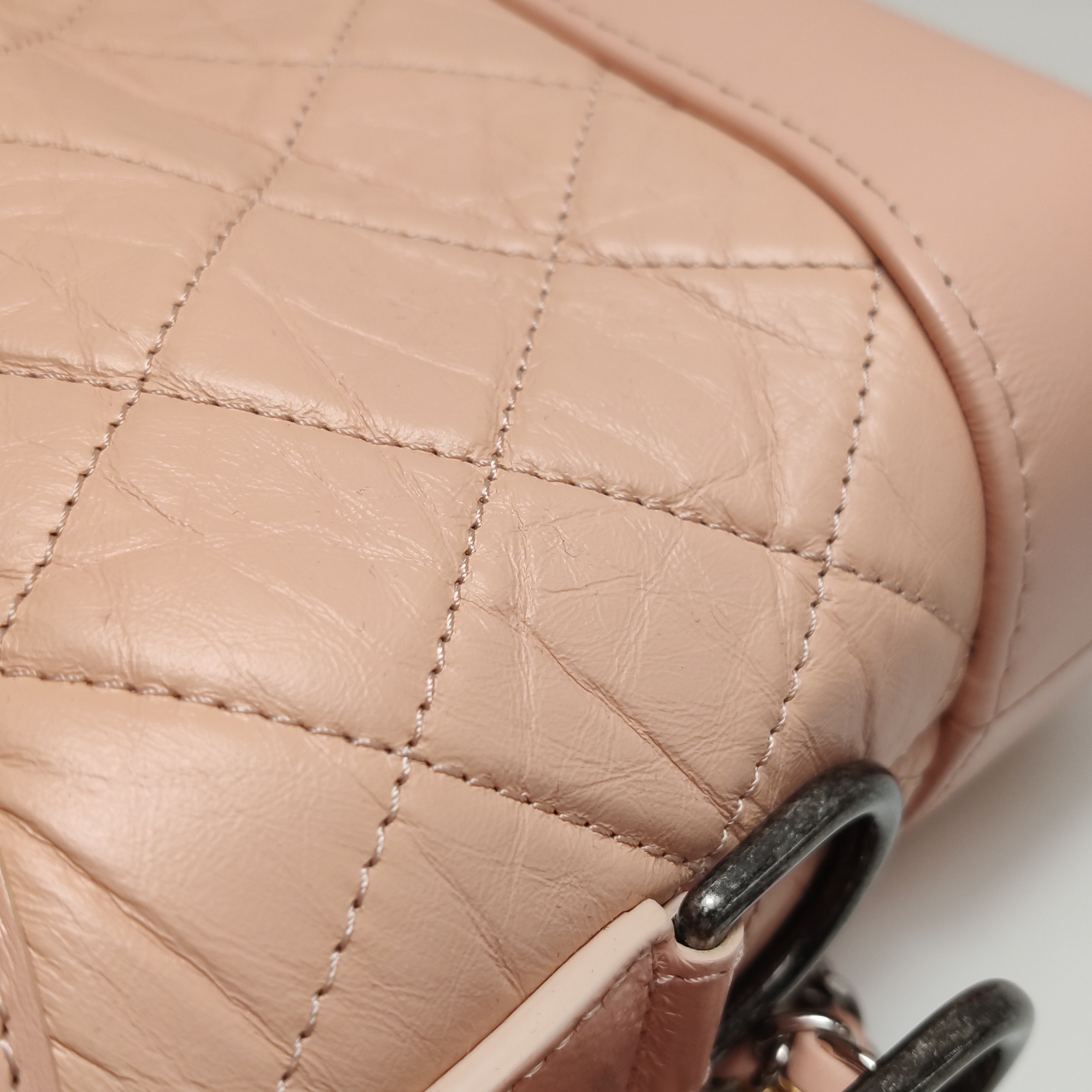 Chanel Gabrielle Hobo Quilted Aged Calfskin Small — photo 9 of 14