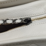 Chanel Gabrielle Hobo Quilted Aged Calfskin Small — thumbnail 15