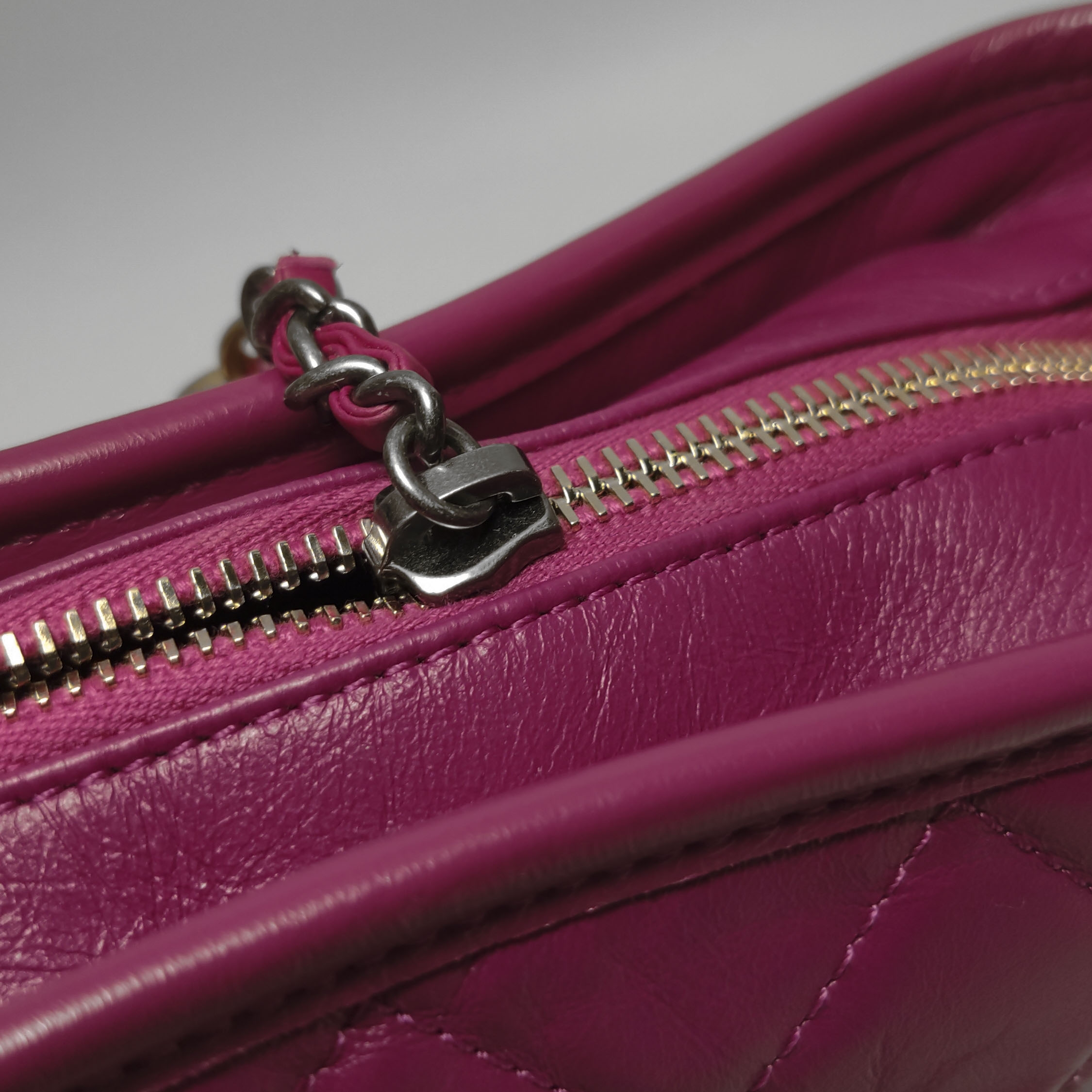 Chanel Gabrielle Hobo Quilted Aged Calfskin Small — photo 15 of 16