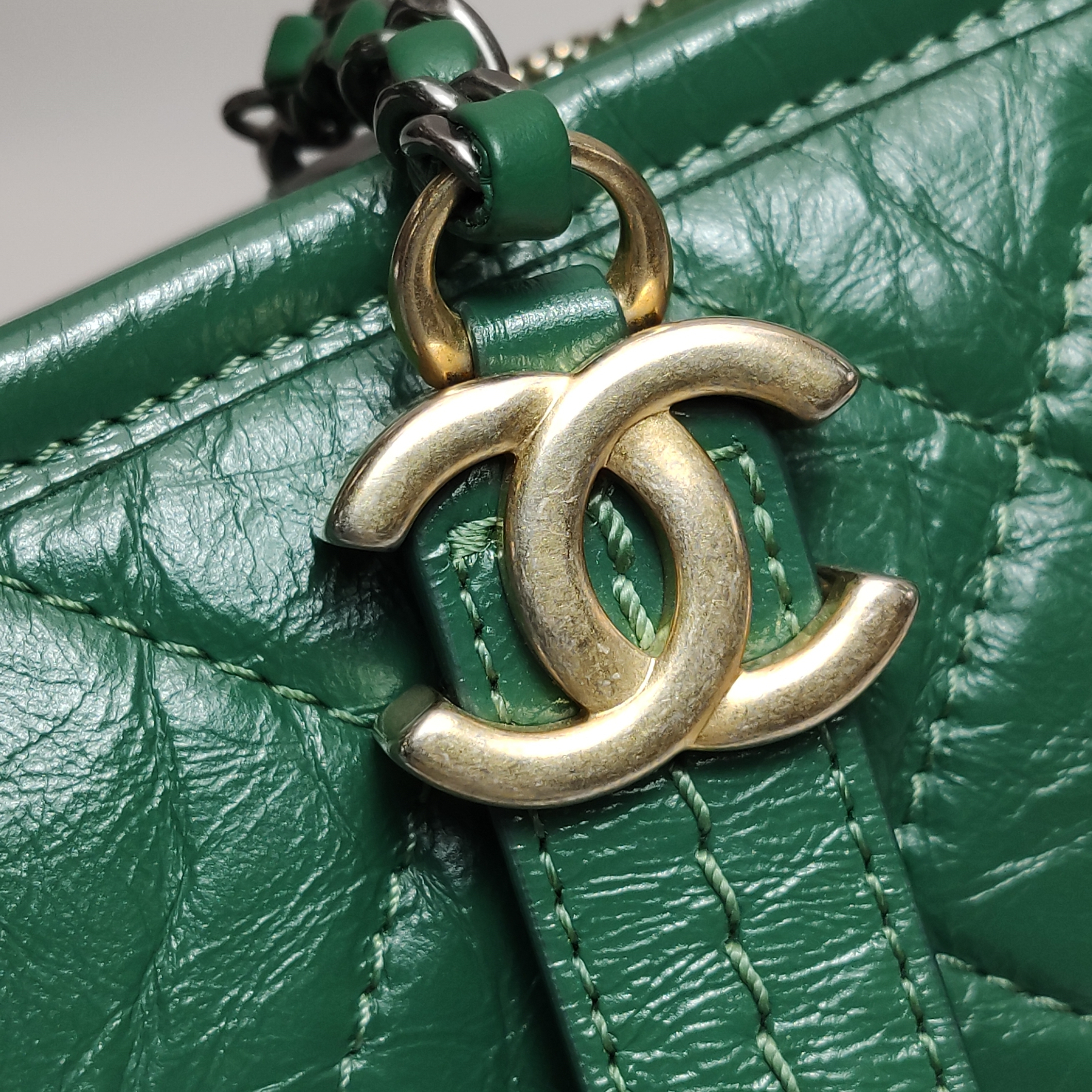 Chanel Gabrielle Hobo Quilted Aged Calfskin Small — photo 12 of 14