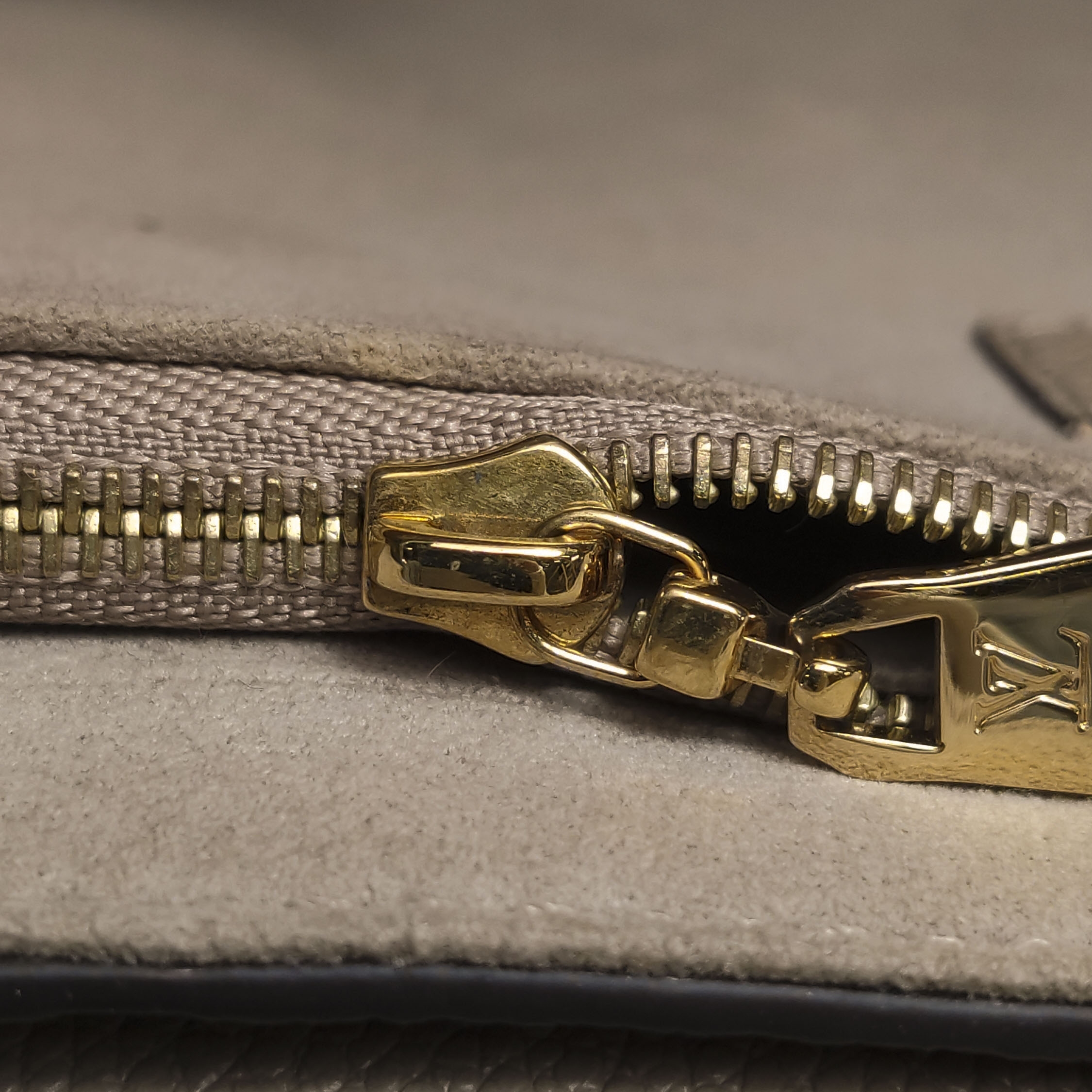 Louis Vuitton(LV) Vavin Handbag Monogram Empreinte Leather PM — photo 16 of 16