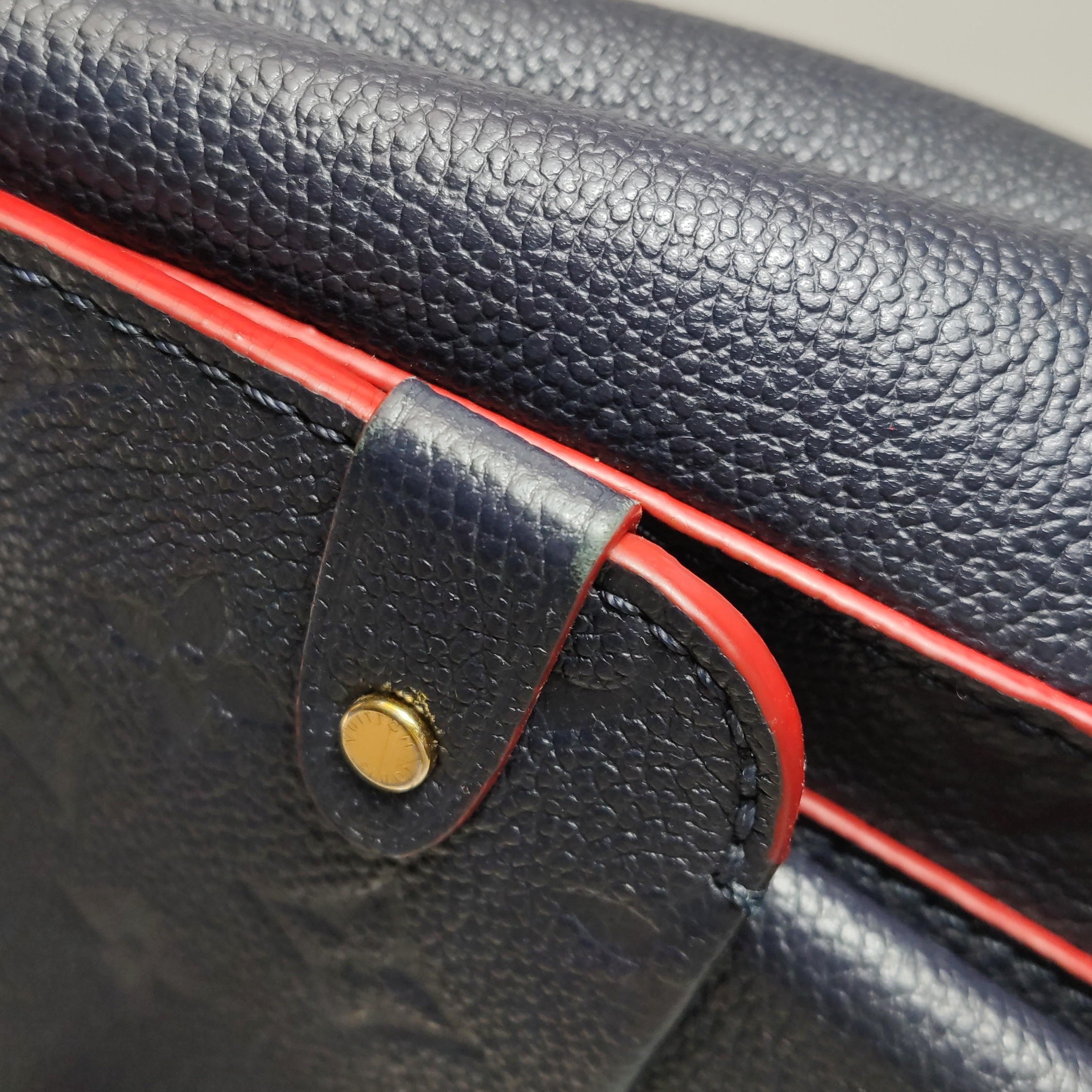 Louis Vuitton(LV) Vavin Handbag Monogram Empreinte Leather PM — photo 12 of 16