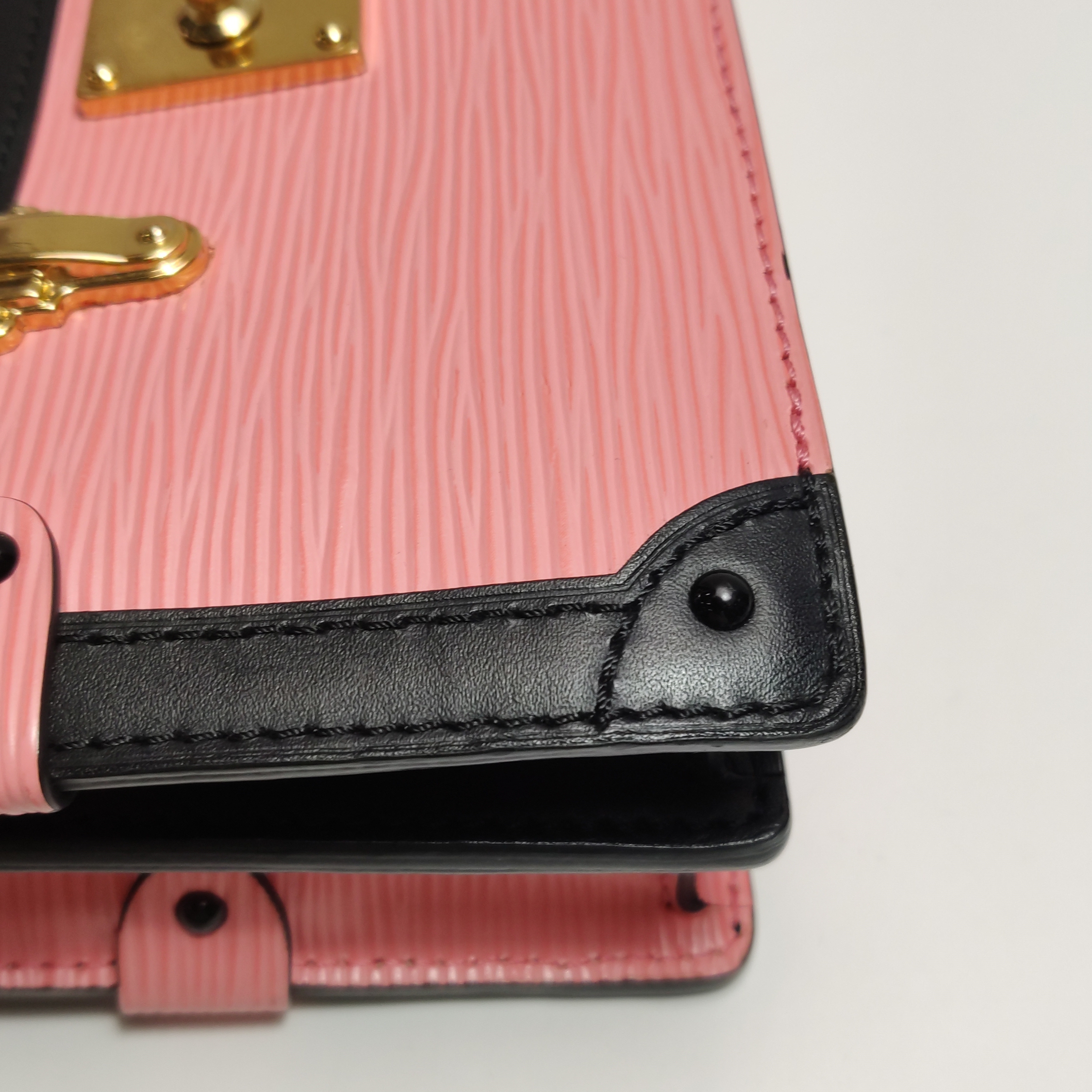 Louis Vuitton(LV) Trunk Clutch Epi Leather — photo 11 of 15