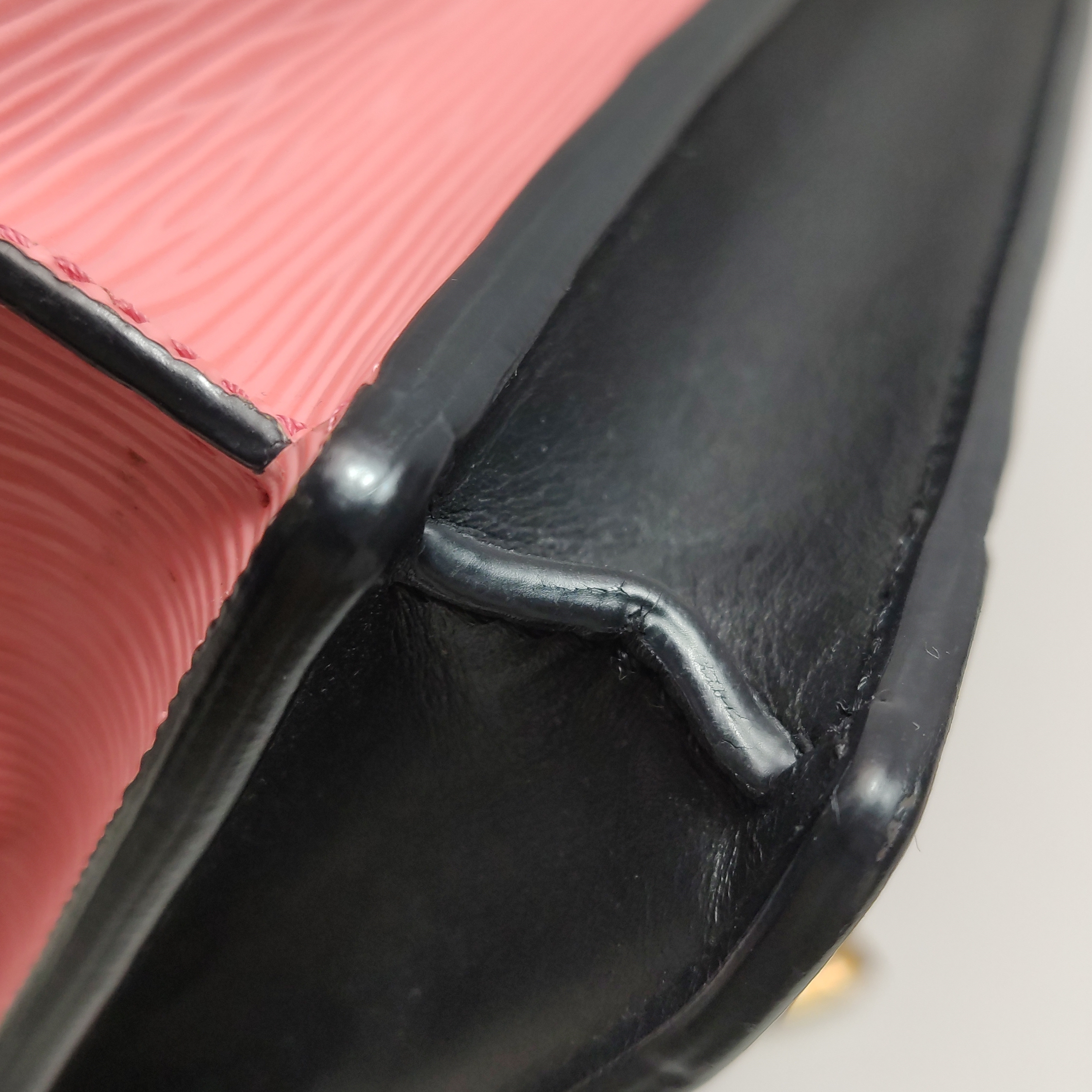Louis Vuitton(LV) Trunk Clutch Epi Leather — photo 12 of 15