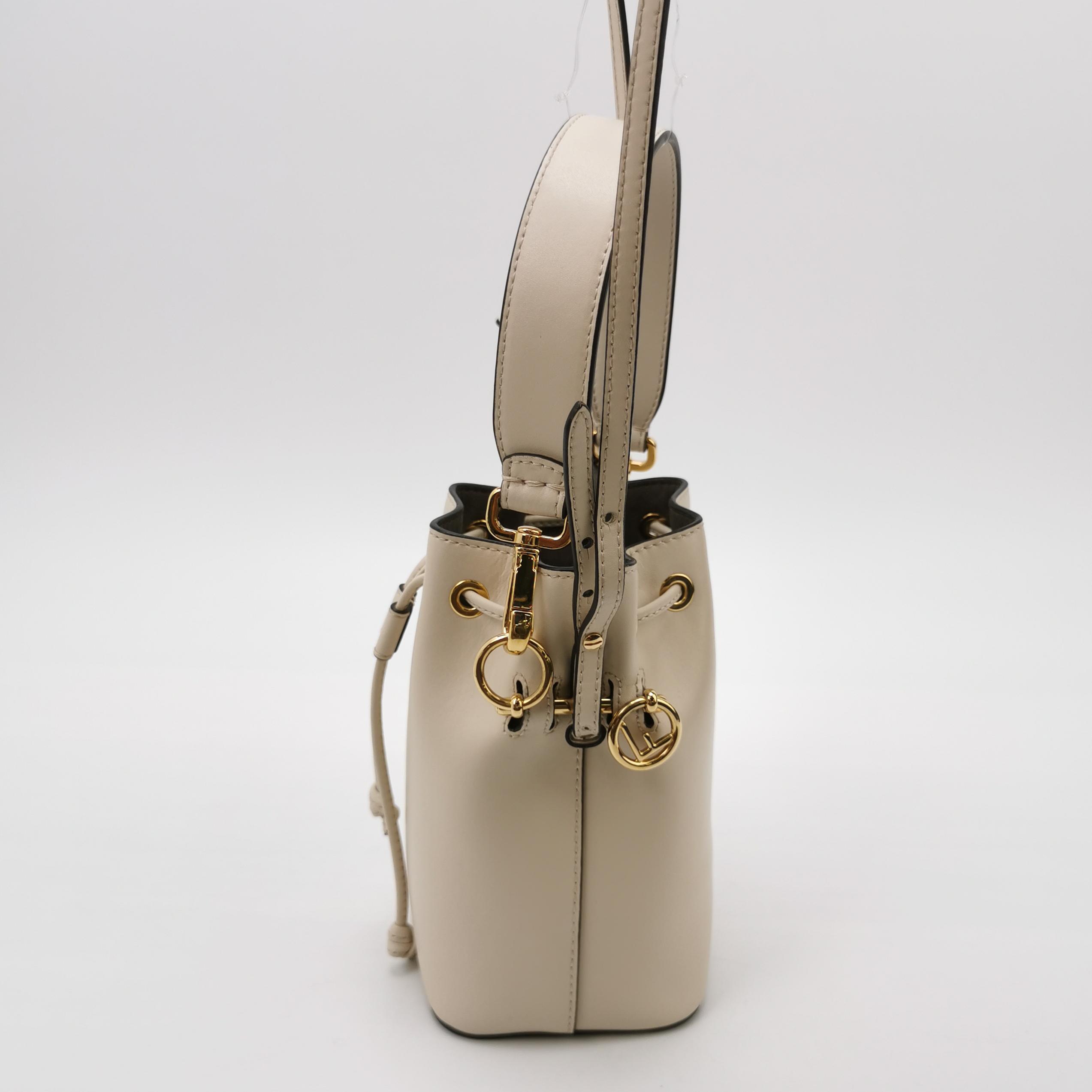 Fendi Mon Tresor Bucket Bag Leather Mini — photo 3 of 15