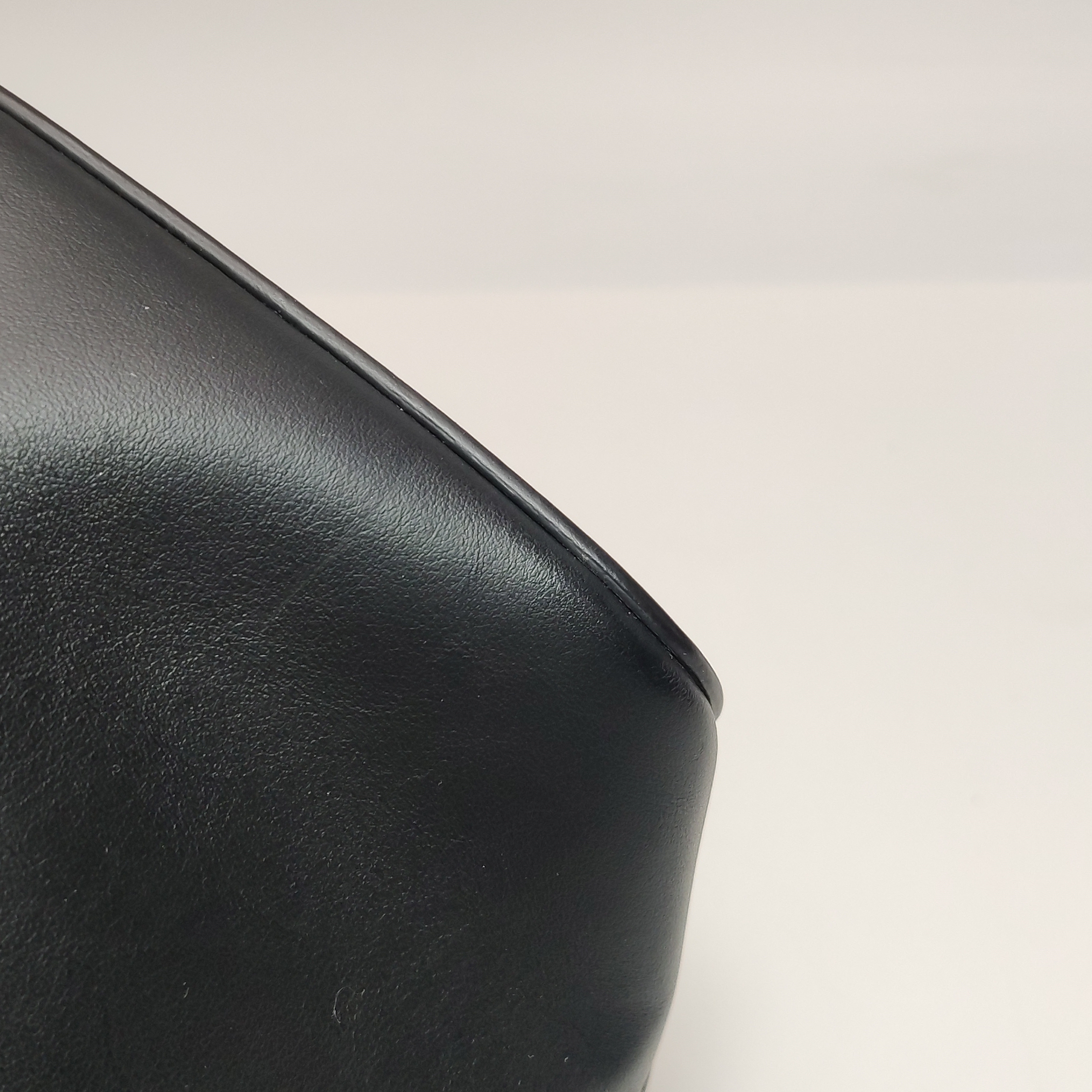 Fendi Mon Tresor Bucket Bag Leather Mini — photo 14 of 14