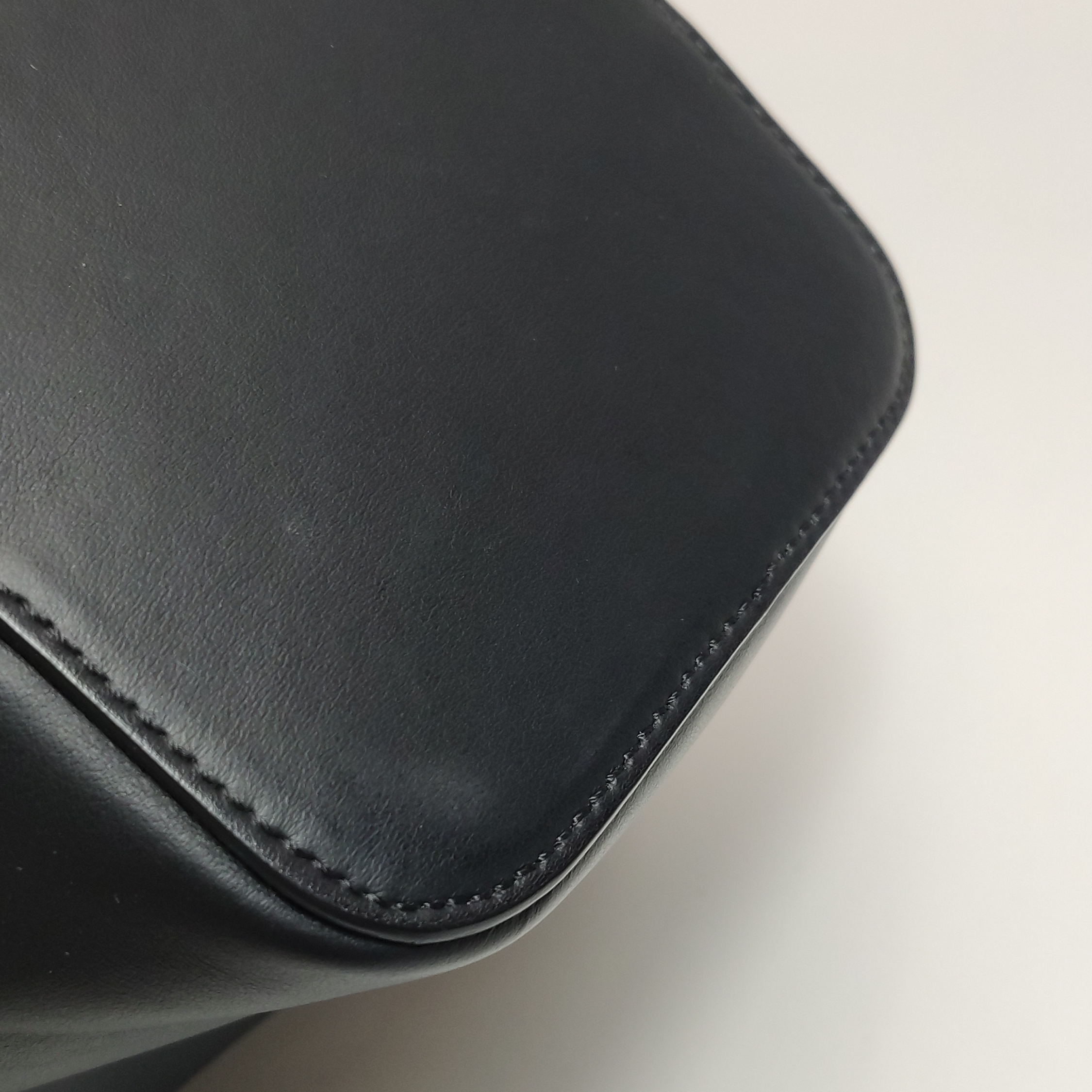Fendi Mon Tresor Bucket Bag Leather Mini — photo 13 of 14