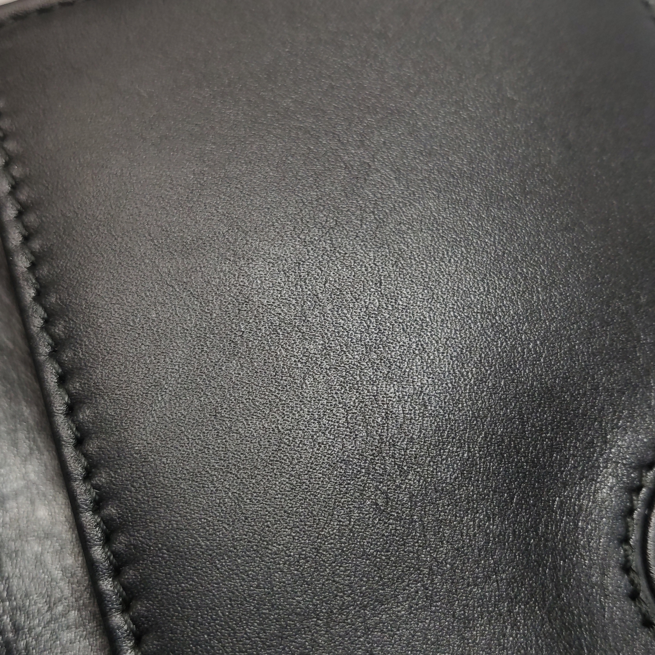 Gucci GG Marmont Chain Flap Bag Matelasse Leather Mini — photo 10 of 14