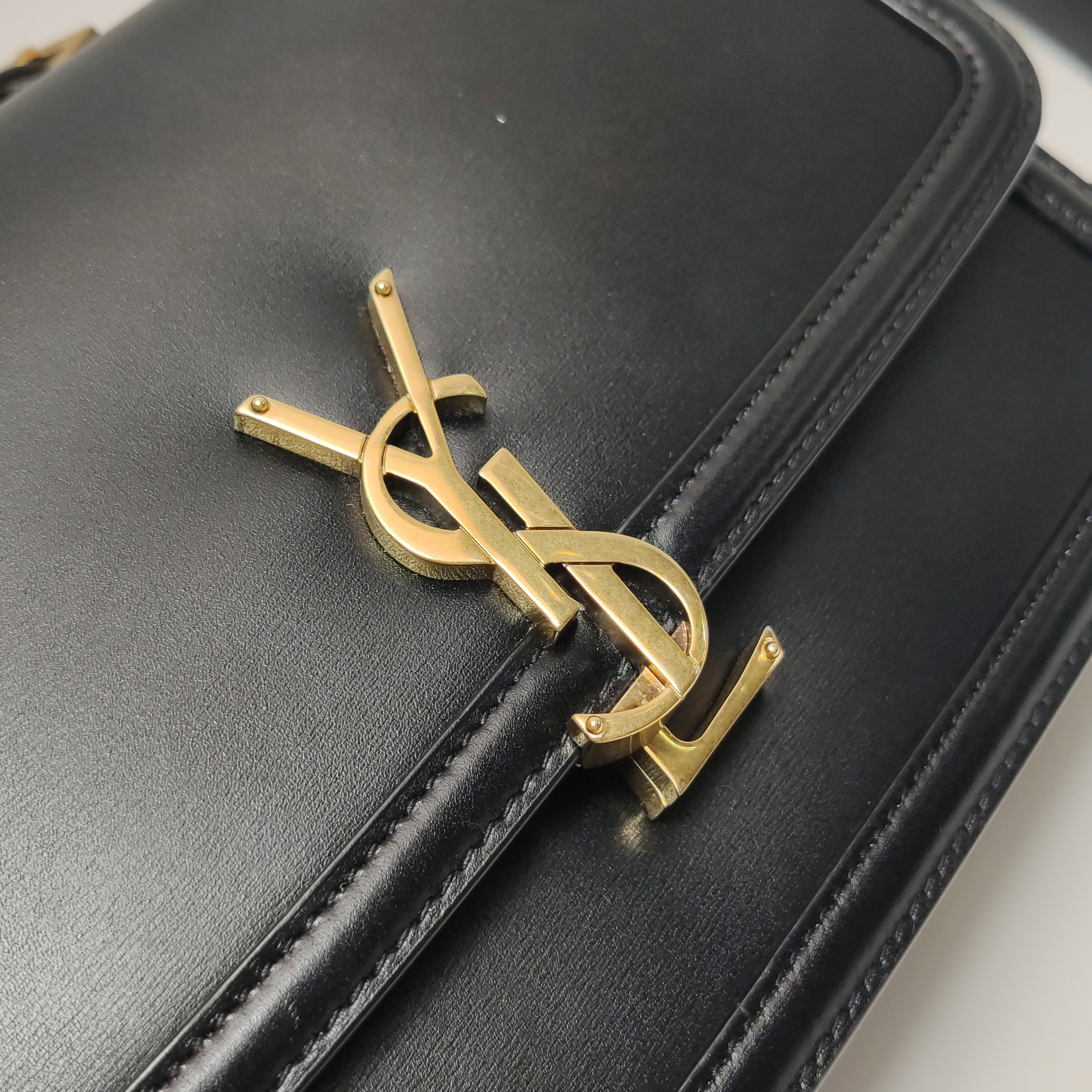 Saint Laurent(YSL) Solferino Bag Leather Medium — photo 8 of 15