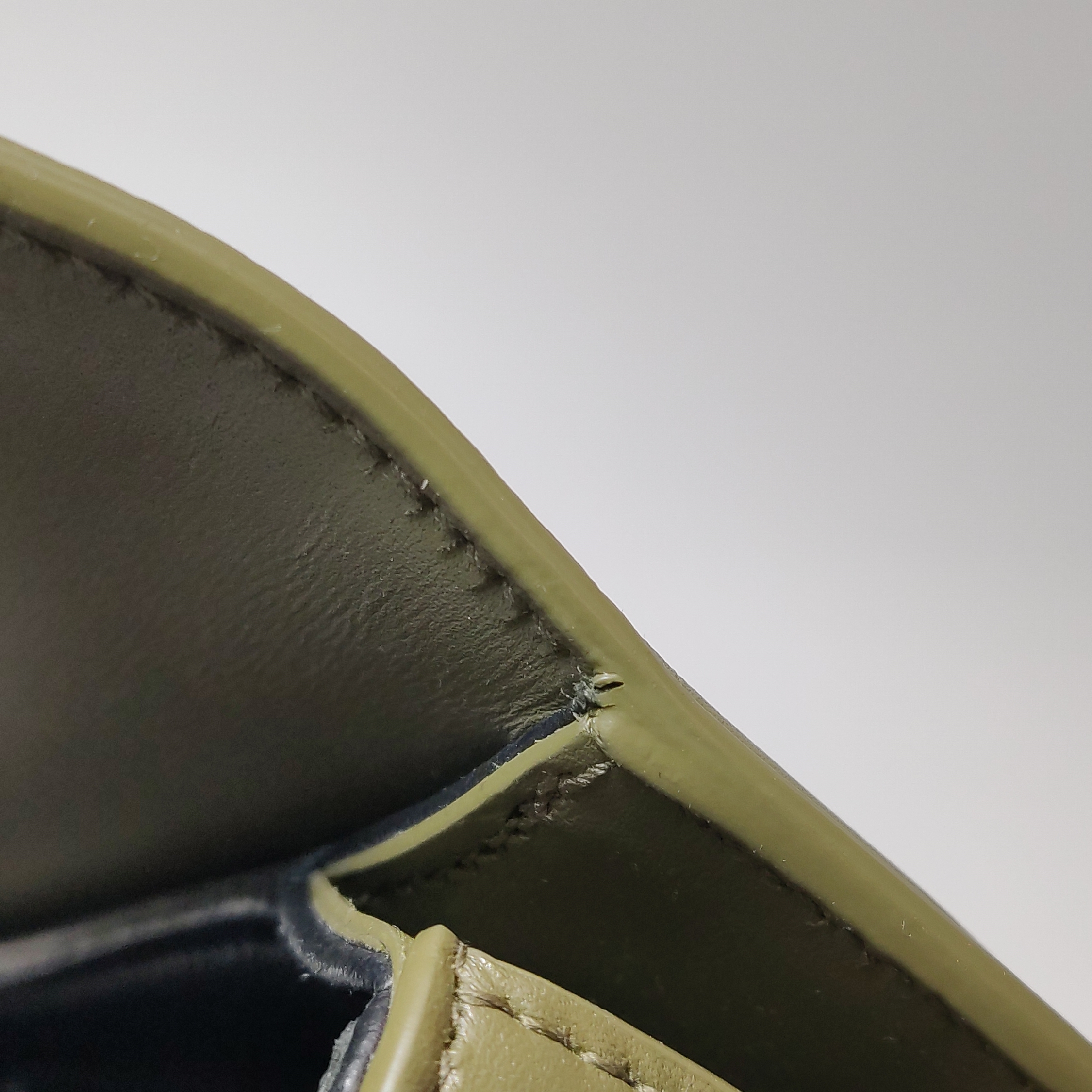 Saint Laurent(YSL) Solferino Bag Leather Medium — photo 14 of 14