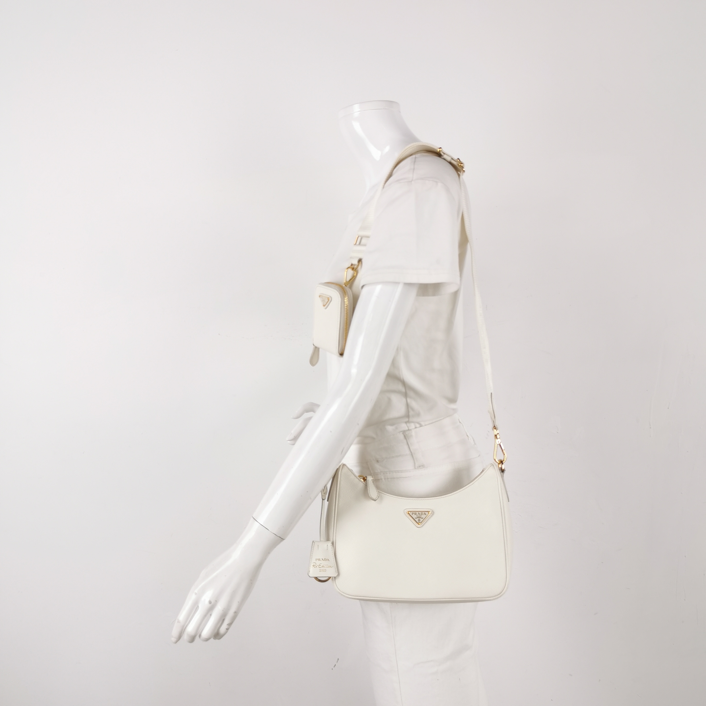 Prada Re-Edition 2005 Shoulder Bag Saffiano Leather Small — alternate view