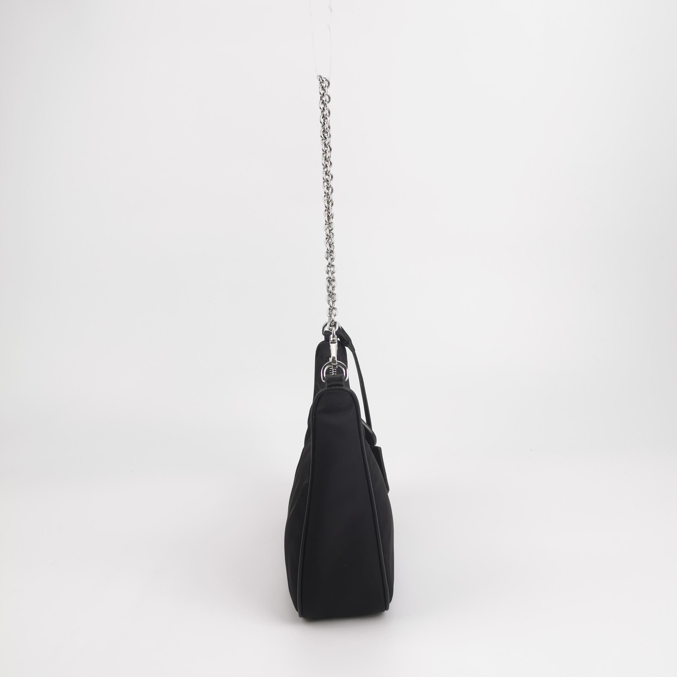 Prada Re-Edition 2005 Shoulder Bag Tessuto — photo 4 of 15