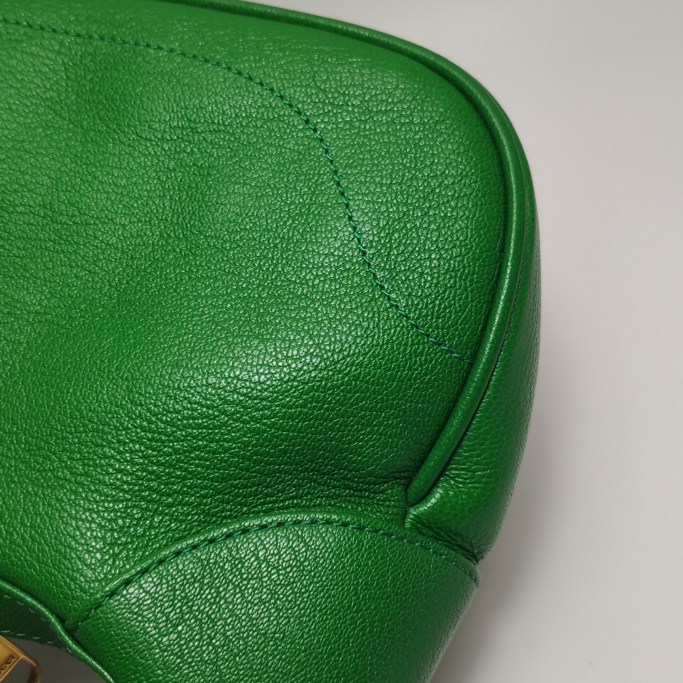 Gucci Aphrodite Zip Shoulder Bag Leather Small — photo 8 of 14