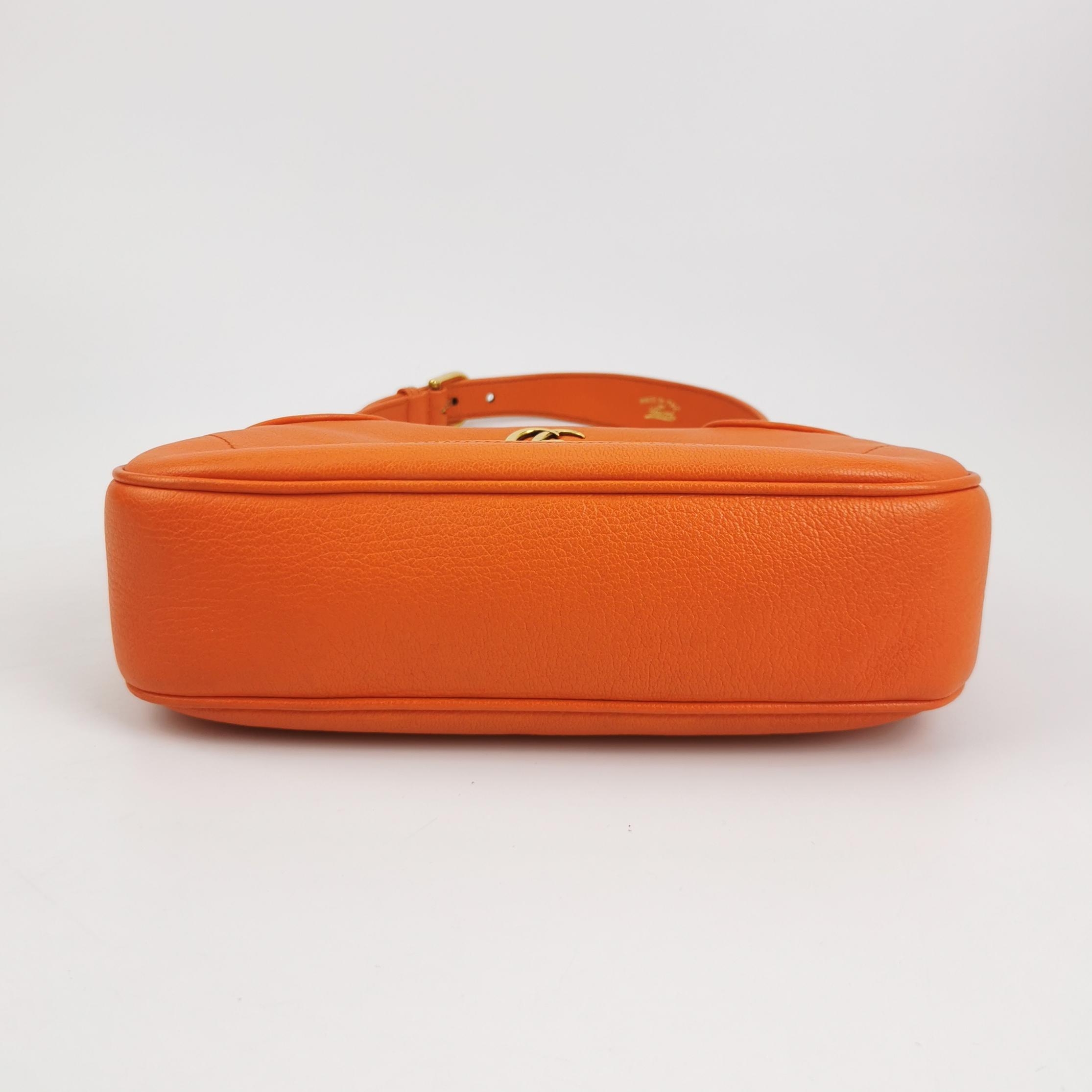 Gucci Aphrodite Zip Shoulder Bag Leather Small — photo 6 of 13