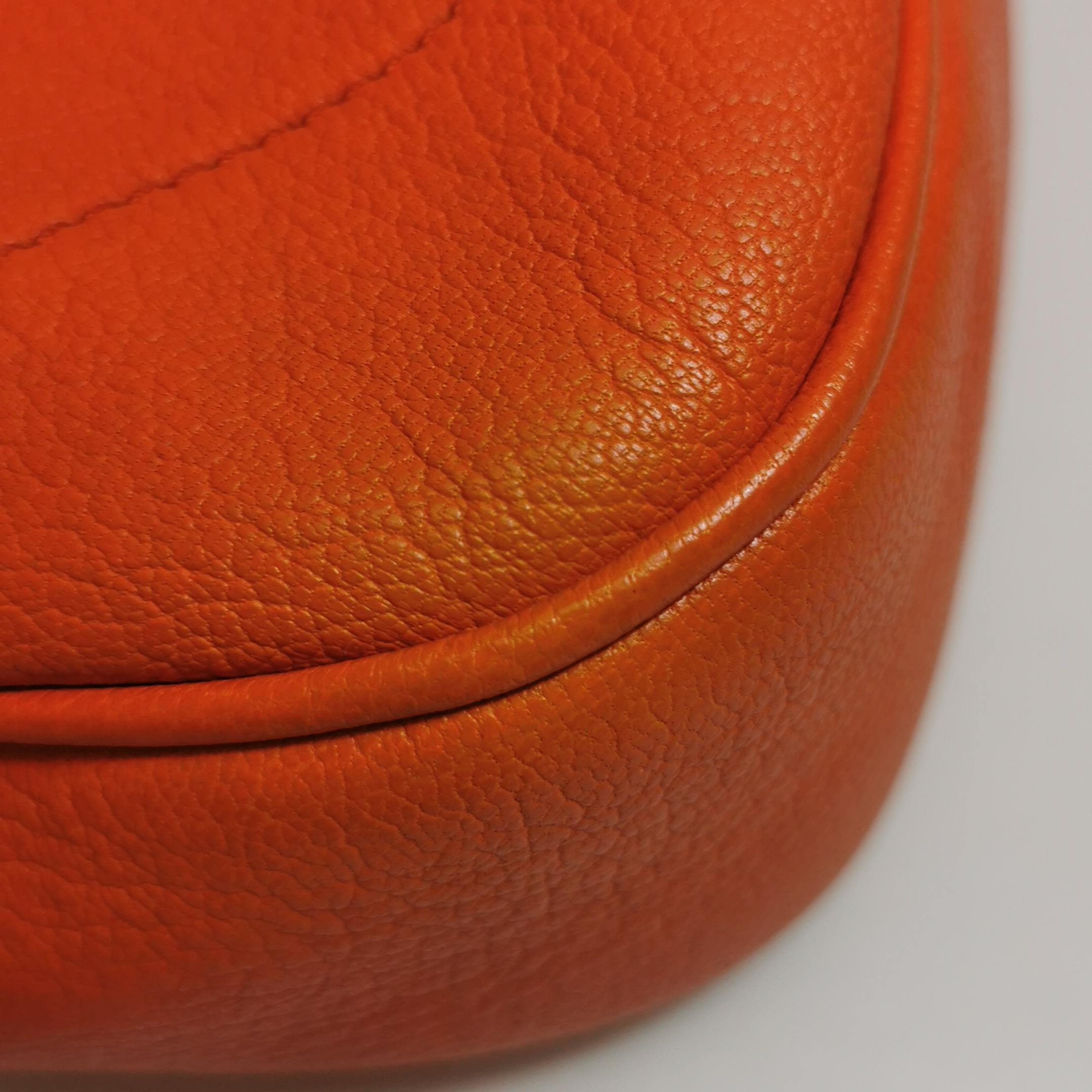 Gucci Aphrodite Zip Shoulder Bag Leather Small — photo 10 of 13