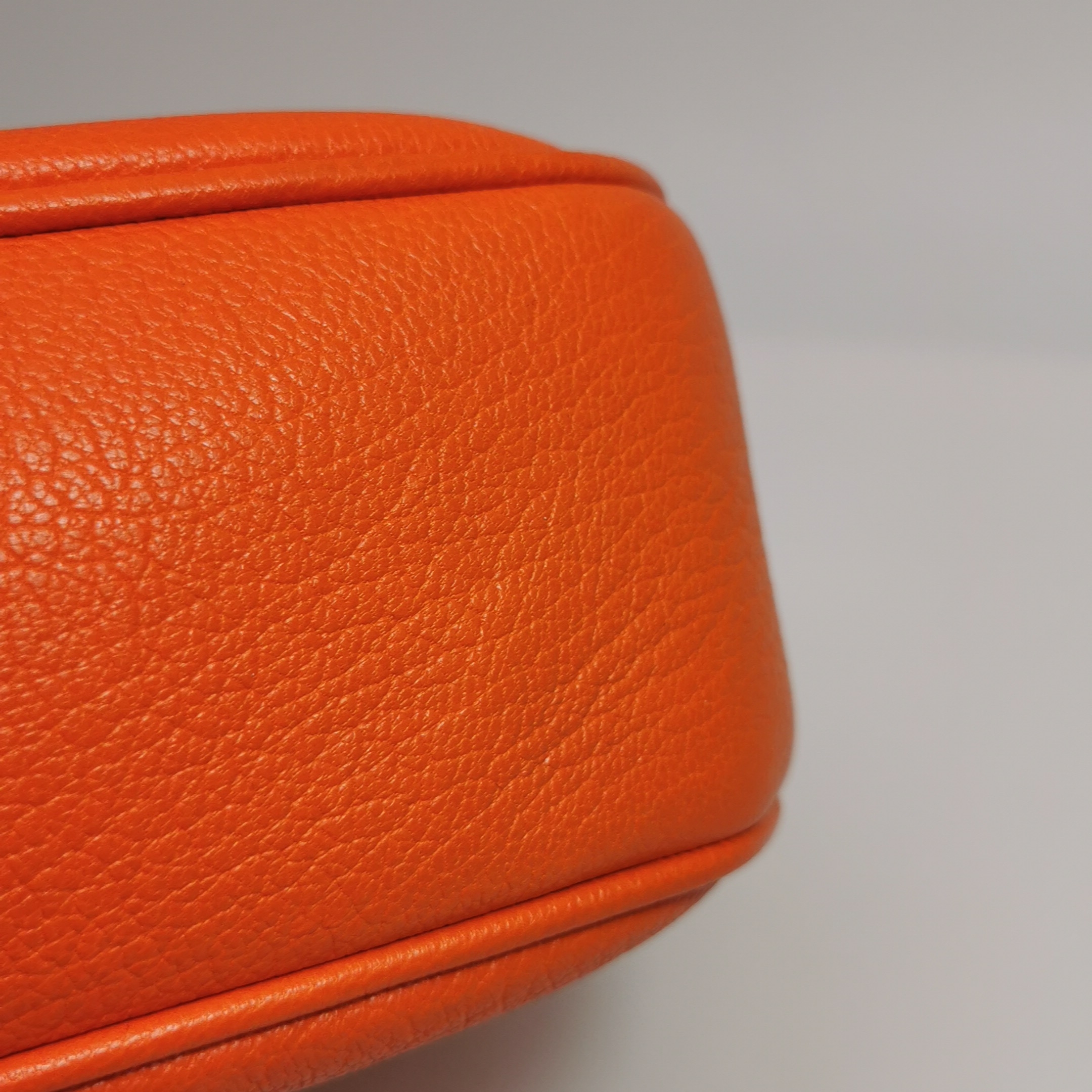 Gucci Aphrodite Zip Shoulder Bag Leather Small — photo 11 of 13