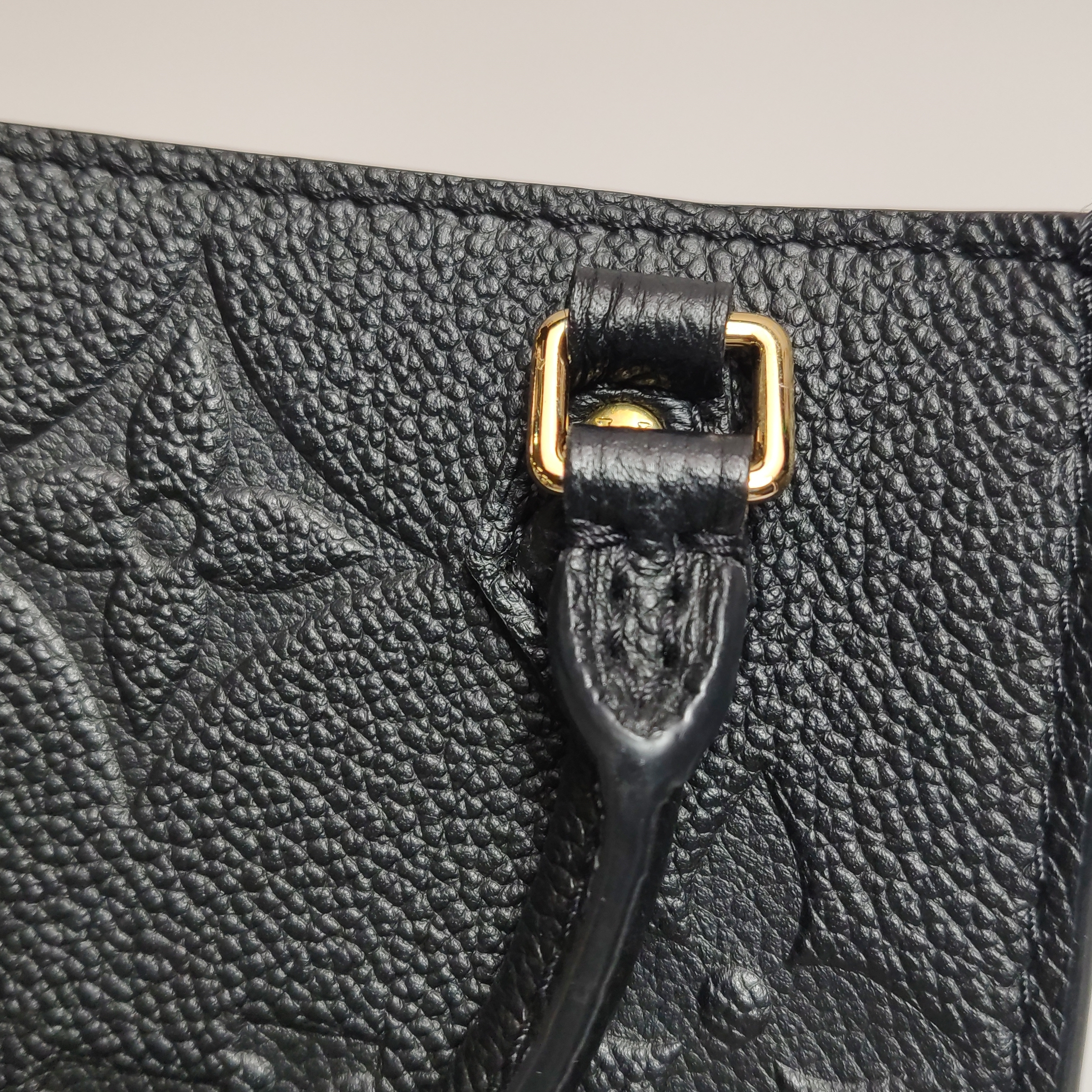 Louis Vuitton(LV) Petit Sac Plat Bag Monogram Empreinte Giant — photo 8 of 11