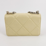 Chanel 19 Wallet on Chain Quilted Goatskin — thumbnail 5