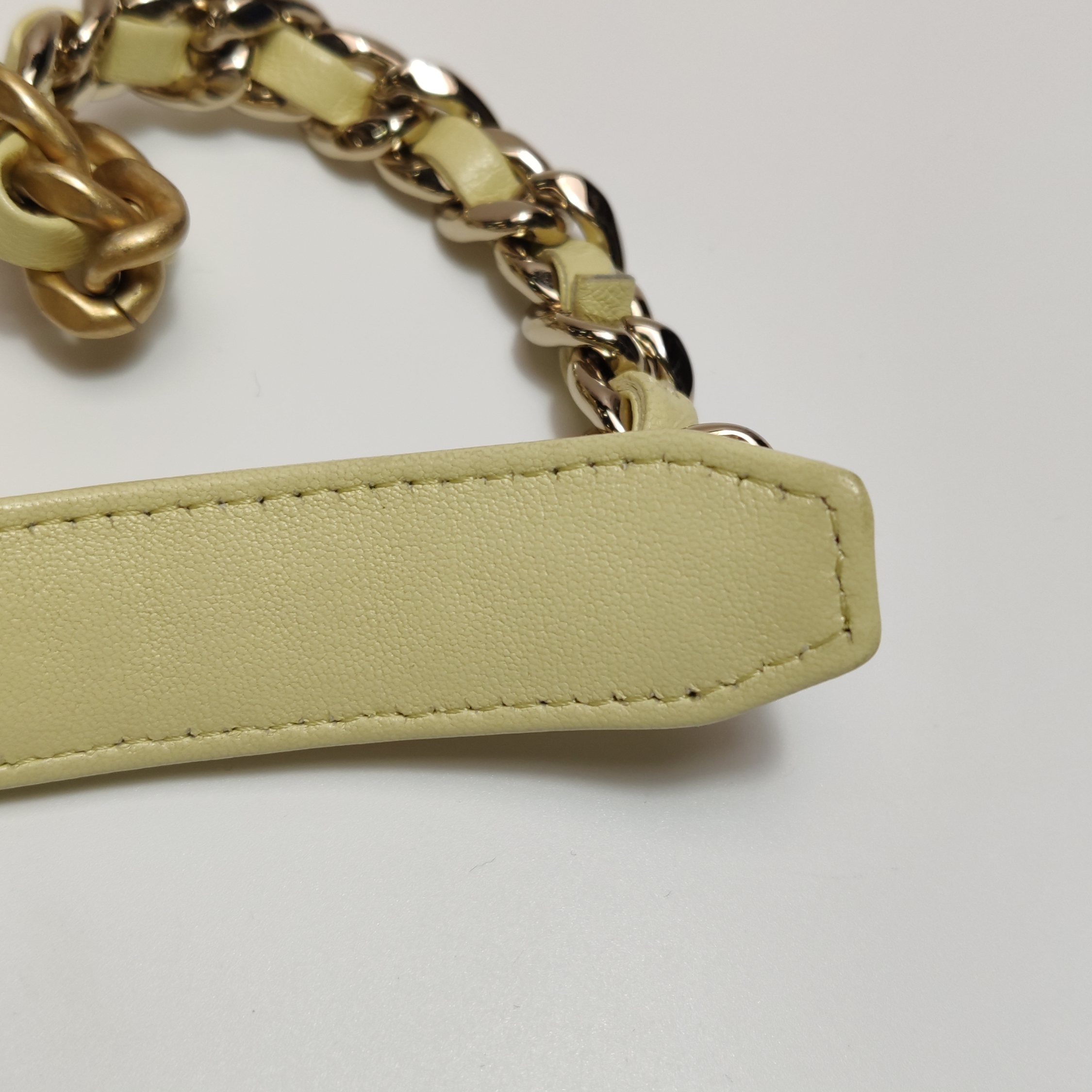 Chanel 19 Wallet on Chain Quilted Goatskin — photo 15 of 15