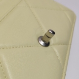 Chanel 19 Wallet on Chain Quilted Goatskin — thumbnail 9
