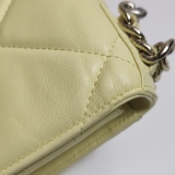Chanel 19 Wallet on Chain Quilted Goatskin — thumbnail 11