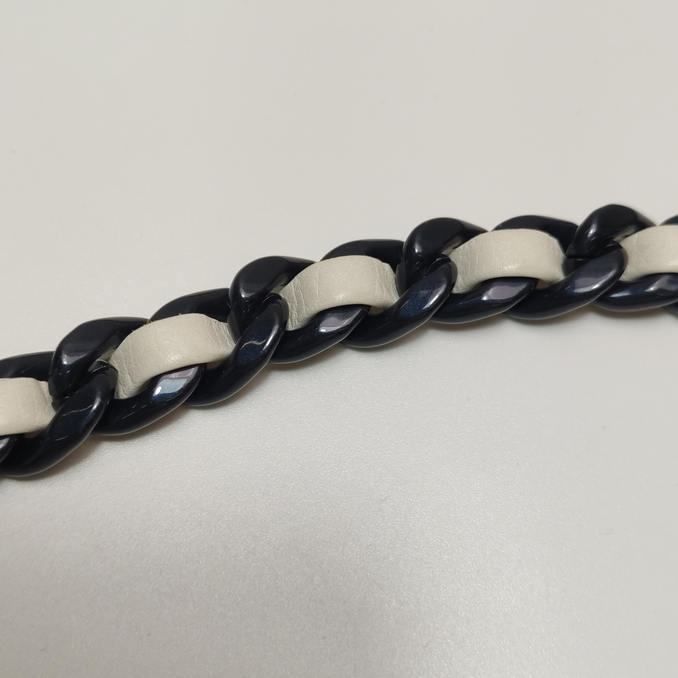 Chanel 19 Wallet on Chain Quilted Goatskin — photo 16 of 16