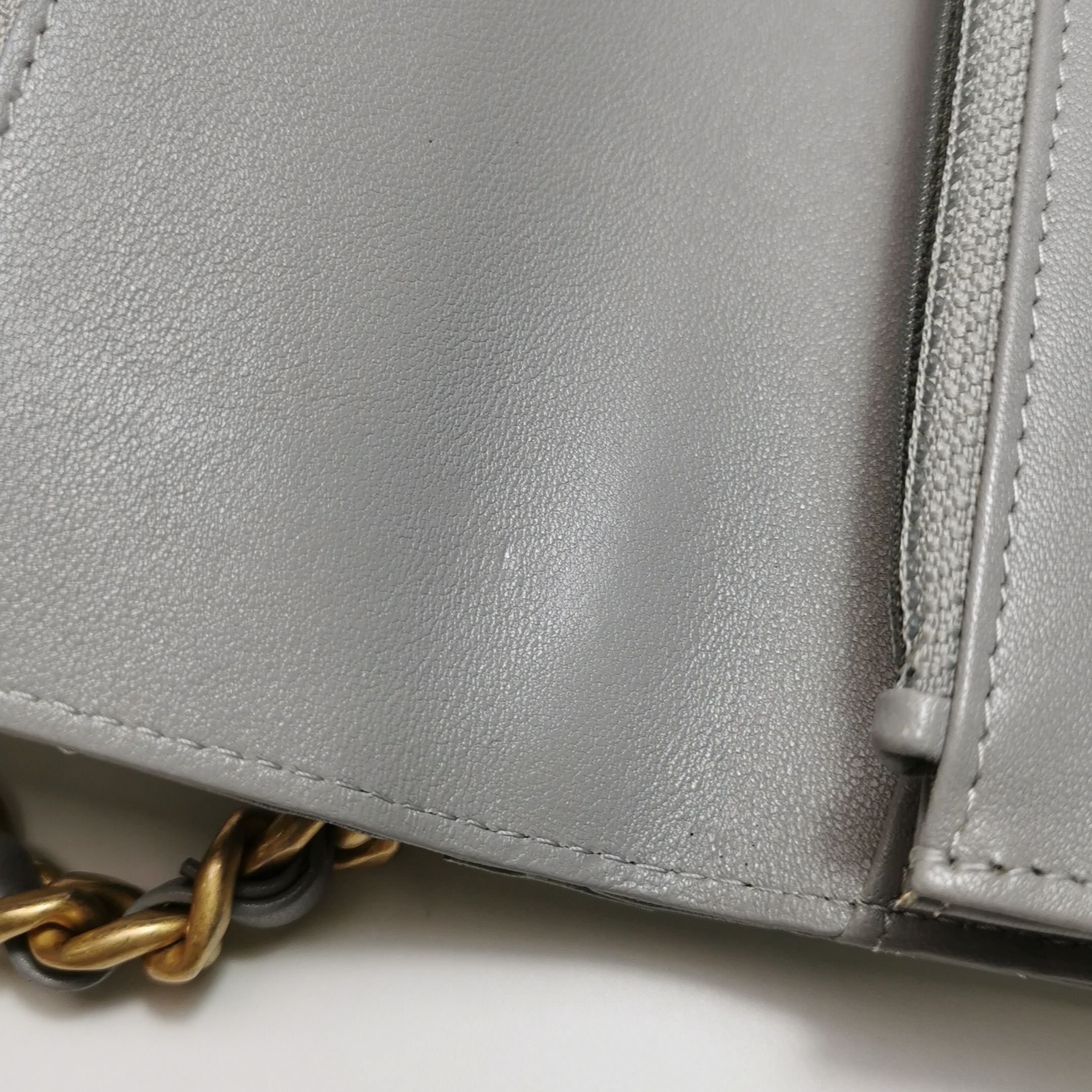 Chanel 19 Wallet on Chain Quilted Goatskin — photo 10 of 14